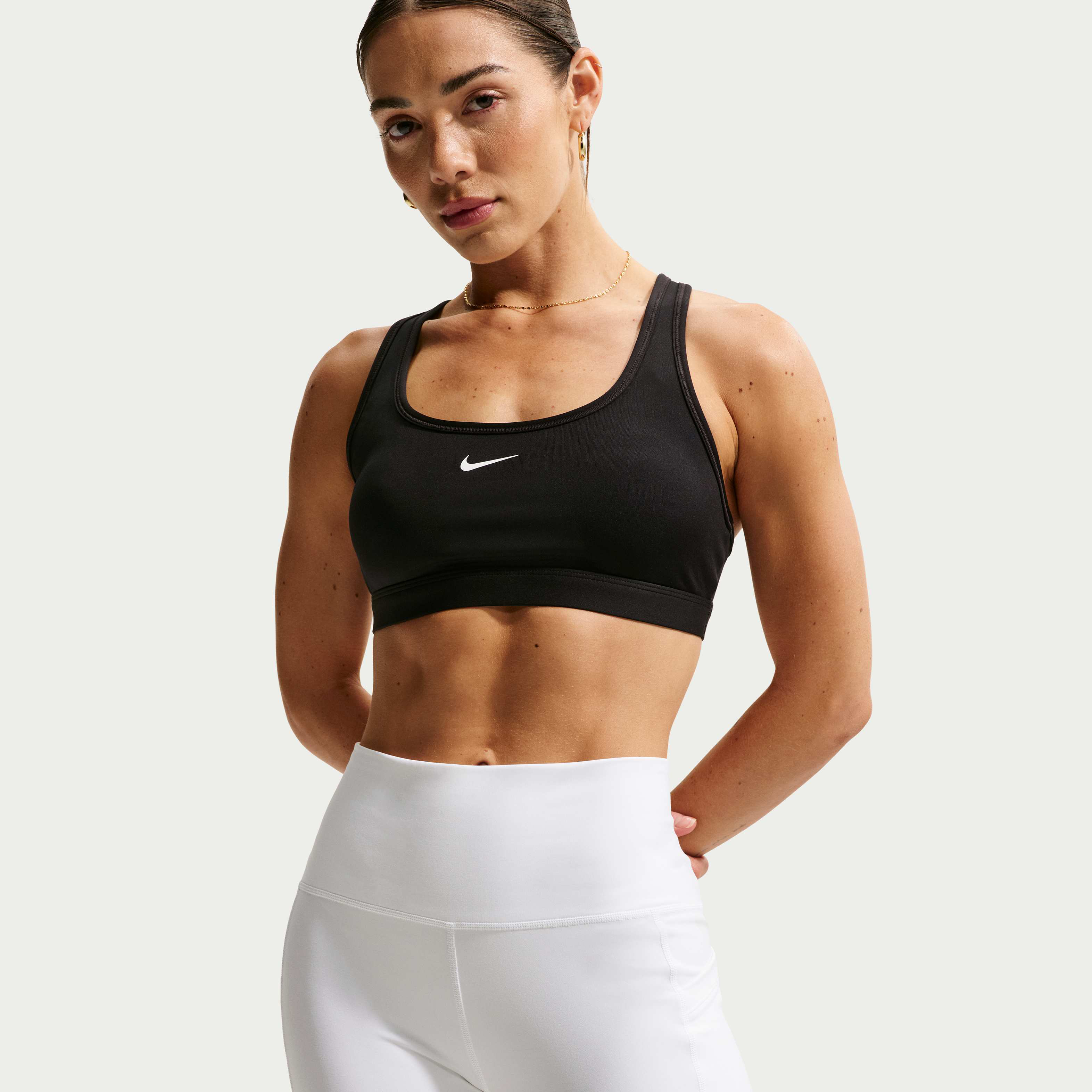 NikeCourt image number 1