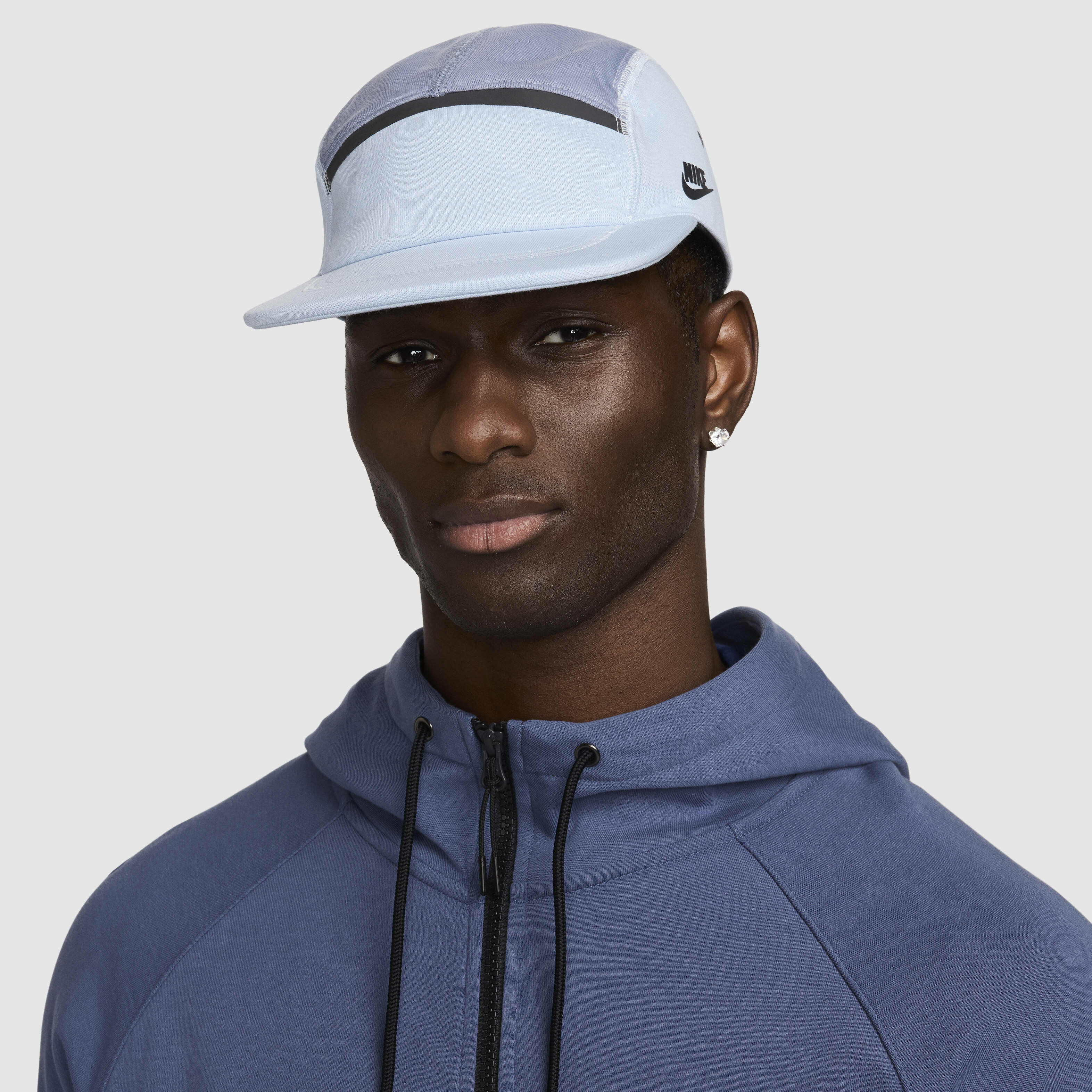 Nike tech cap shop