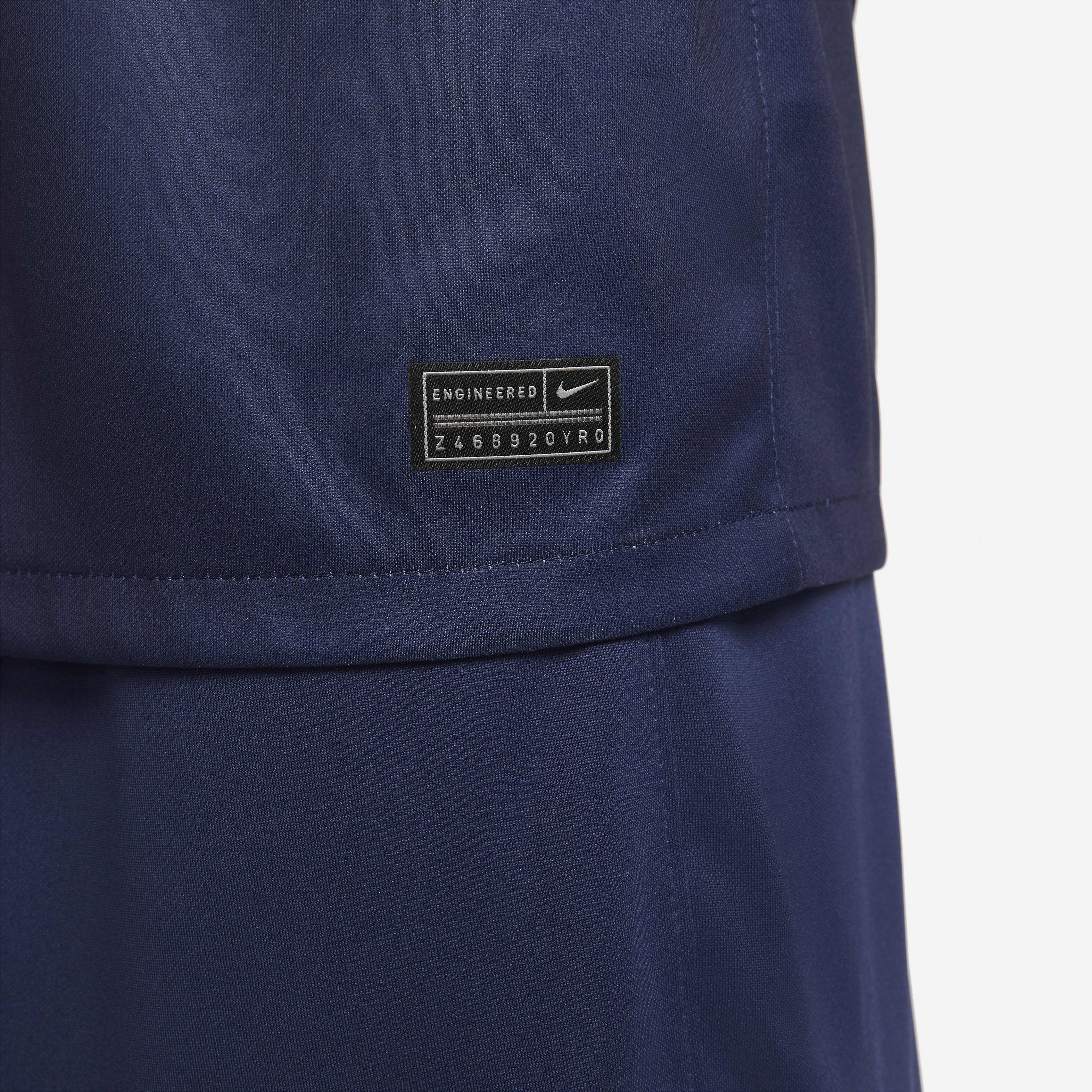 Paris Saint-Germain 2022/23 Stadium Home image number 2