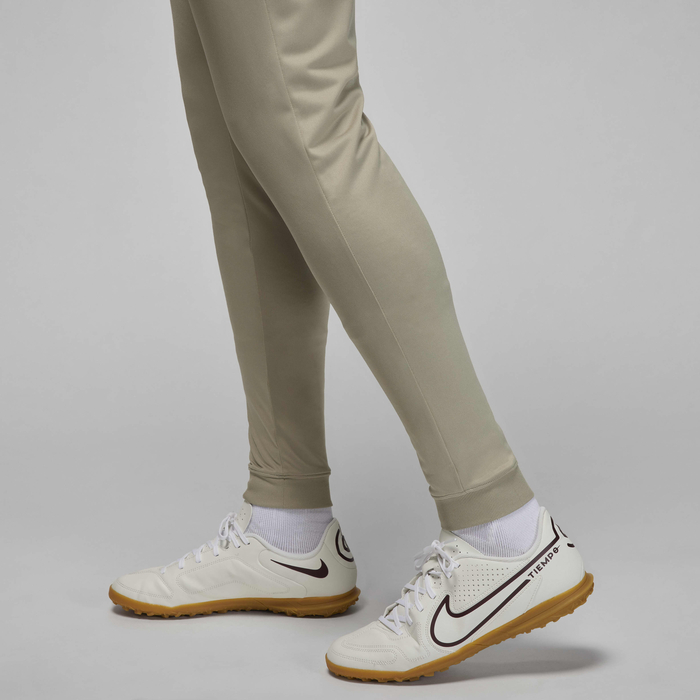 باريس سان جيرمان سترايك البديل image number 12 باريس سان جيرمان سترايك البديل image number 12