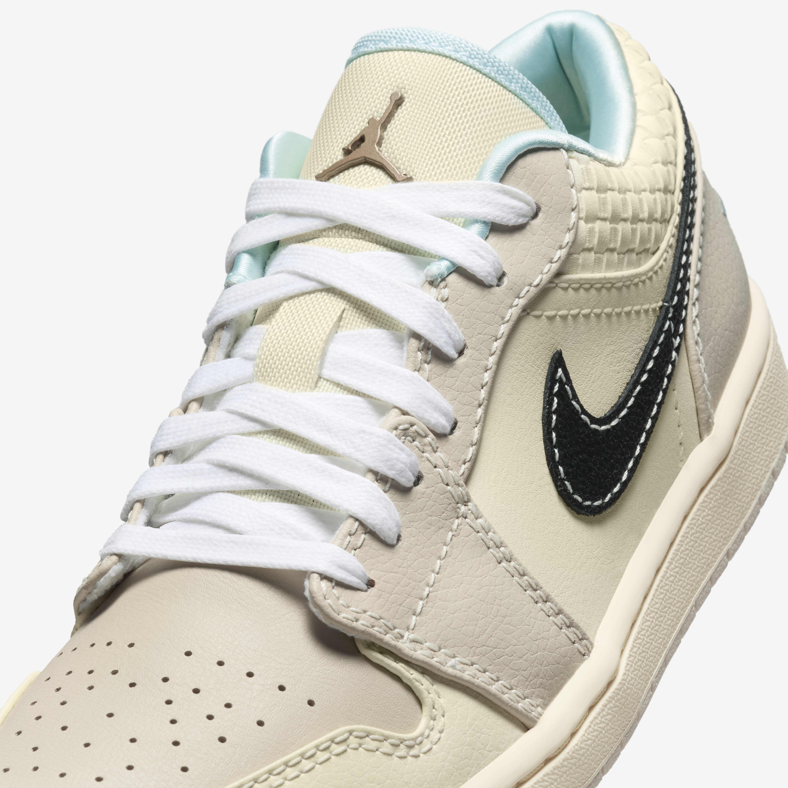 اير جوردن 1 لو SE image number 6