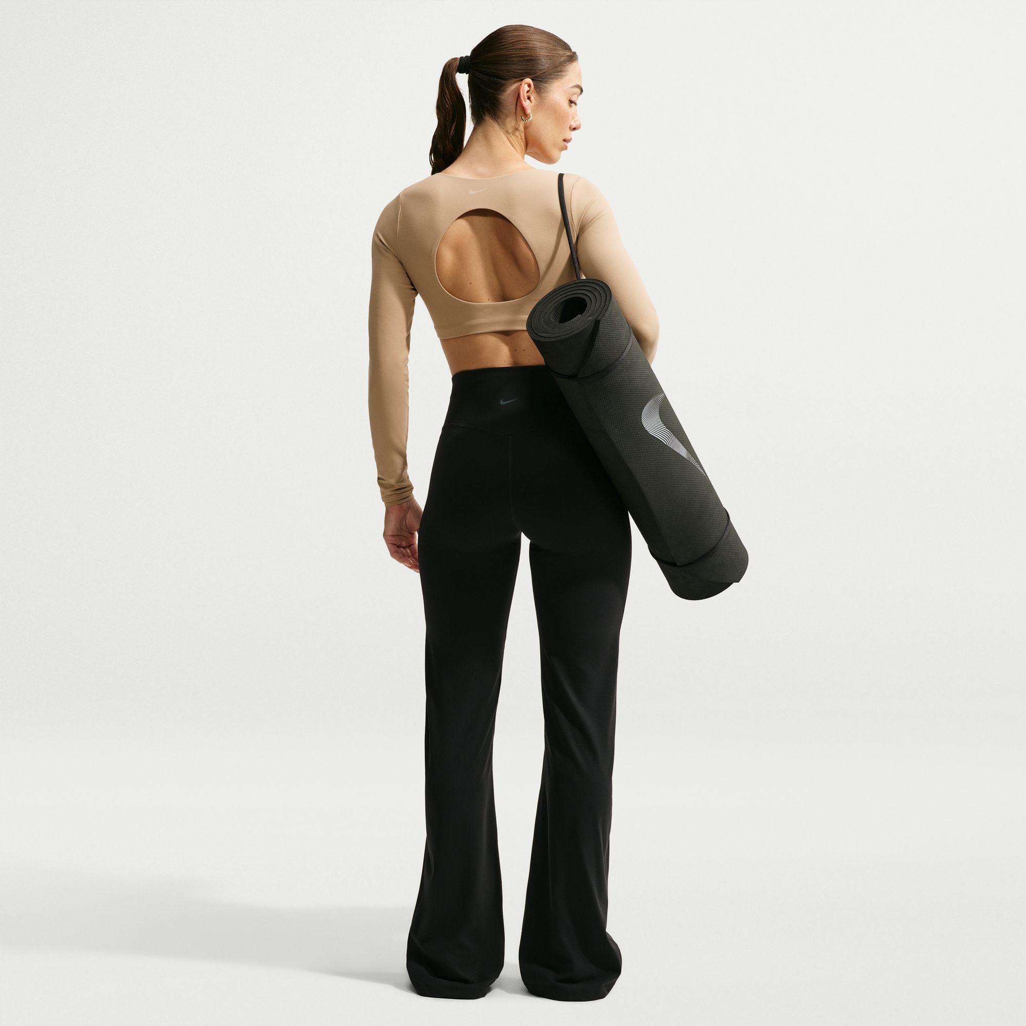 Nike Zenvy image number 1