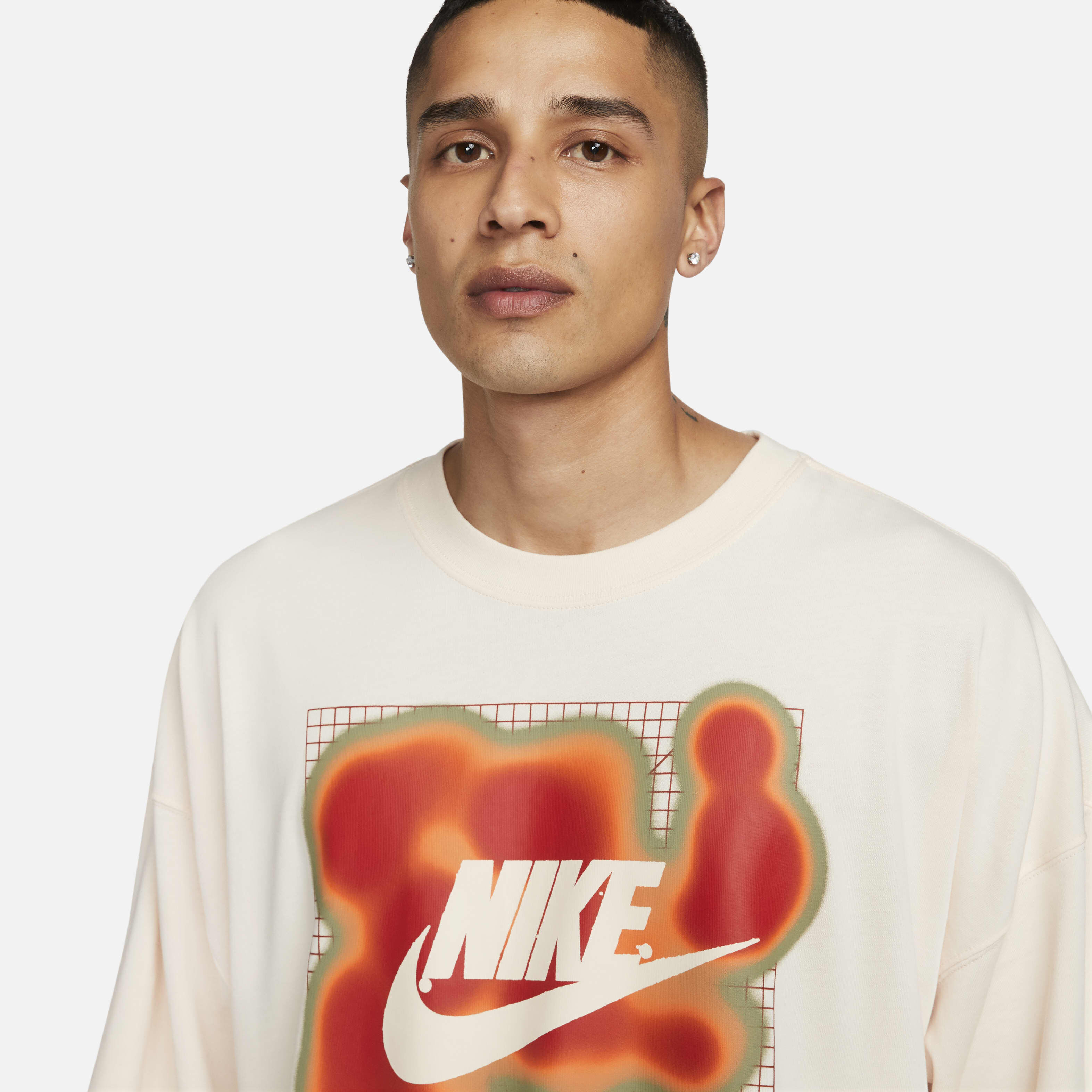 ★ Nike★ Sportswear T-shirt W Guava Ice IF0368838 IF0368-8 Buy Nike Sportswear Men's T-Shirt - Guava Ice | Nike Kuwait