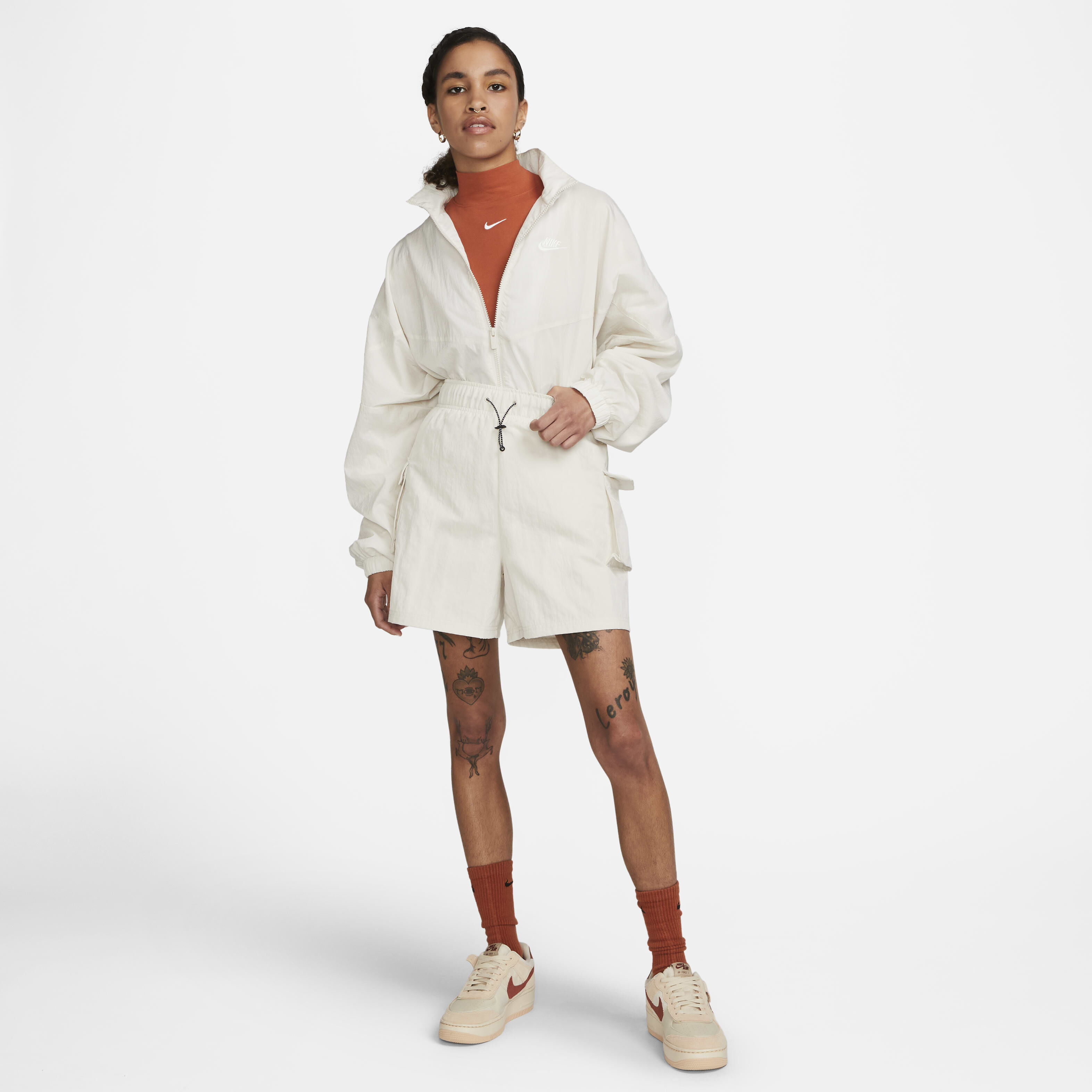 نايكي سبورتسوير اسينشال image number 5