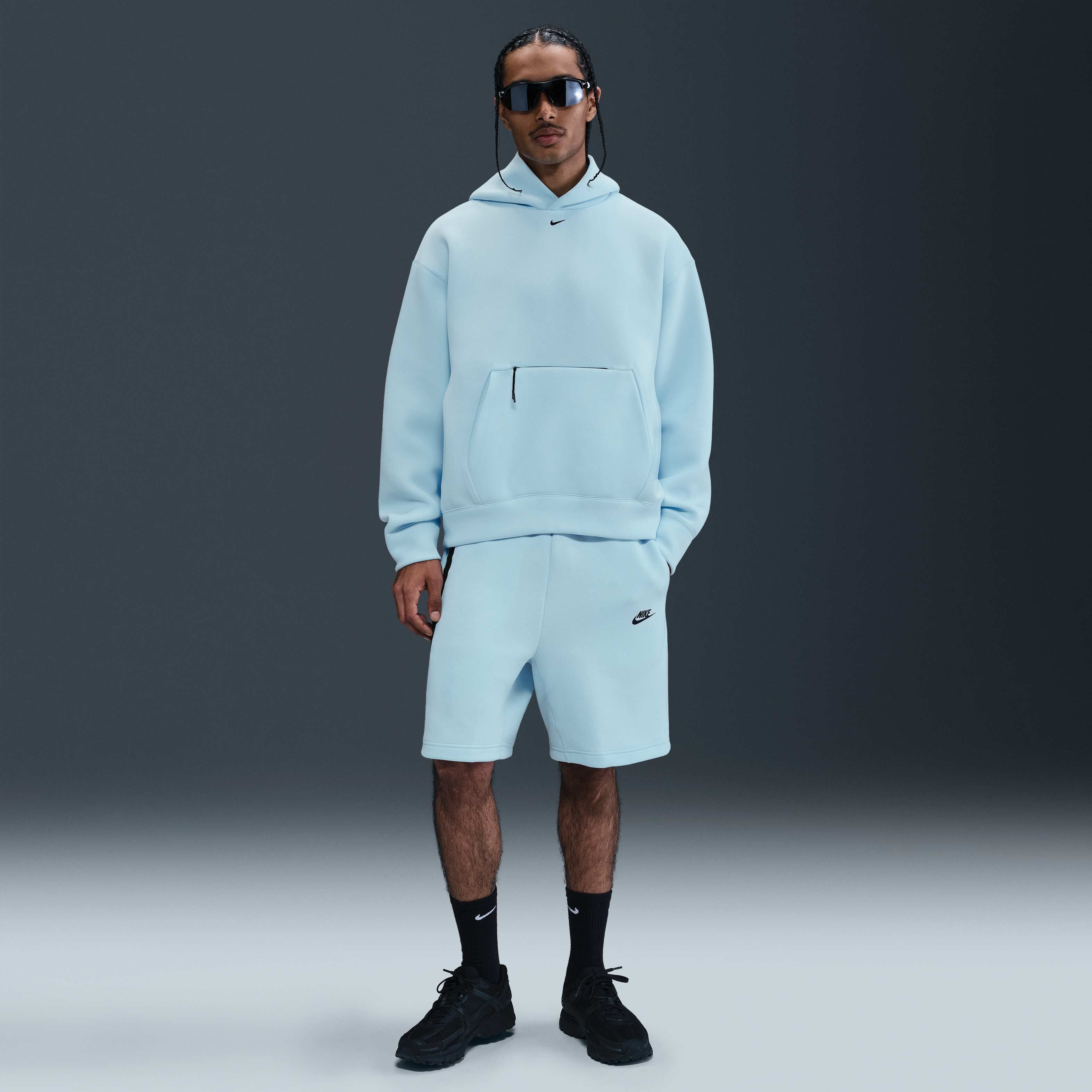 نايكي تك image number 3