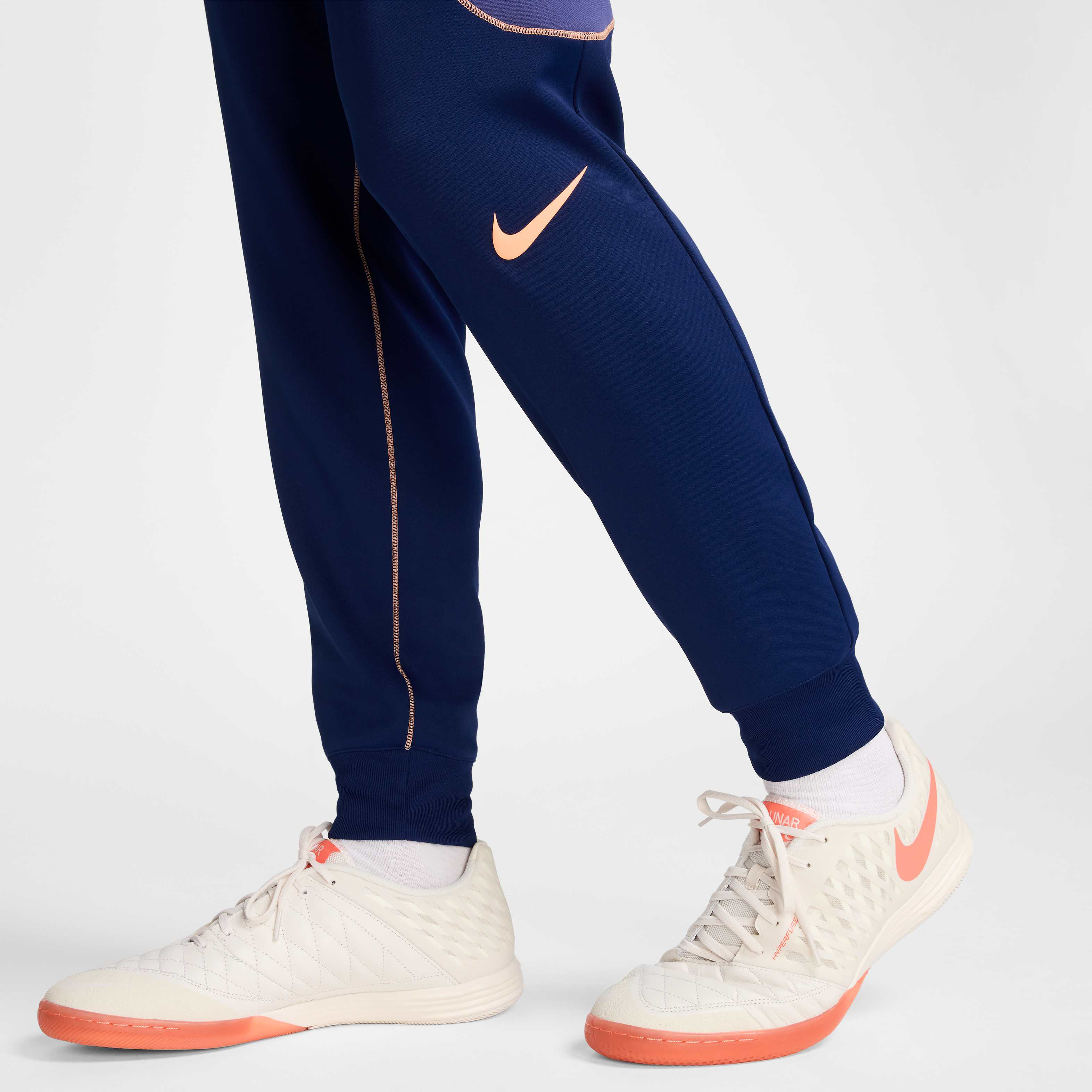 Nike Strike+ image number 6
