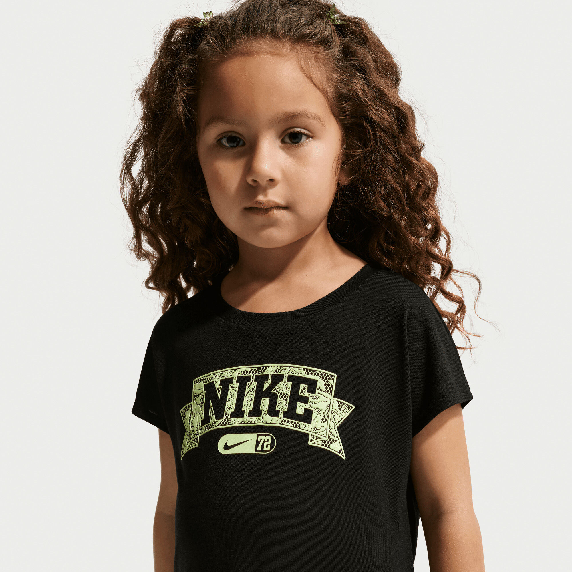 نايكس لايس إت أب image number 2