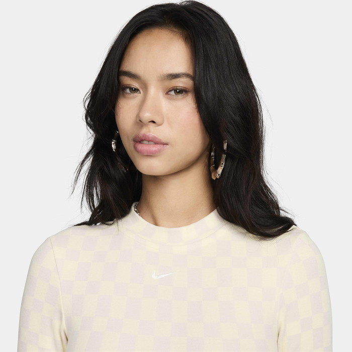 Nike Sportswear Collection image number 2 Nike Sportswear Collection image number 2