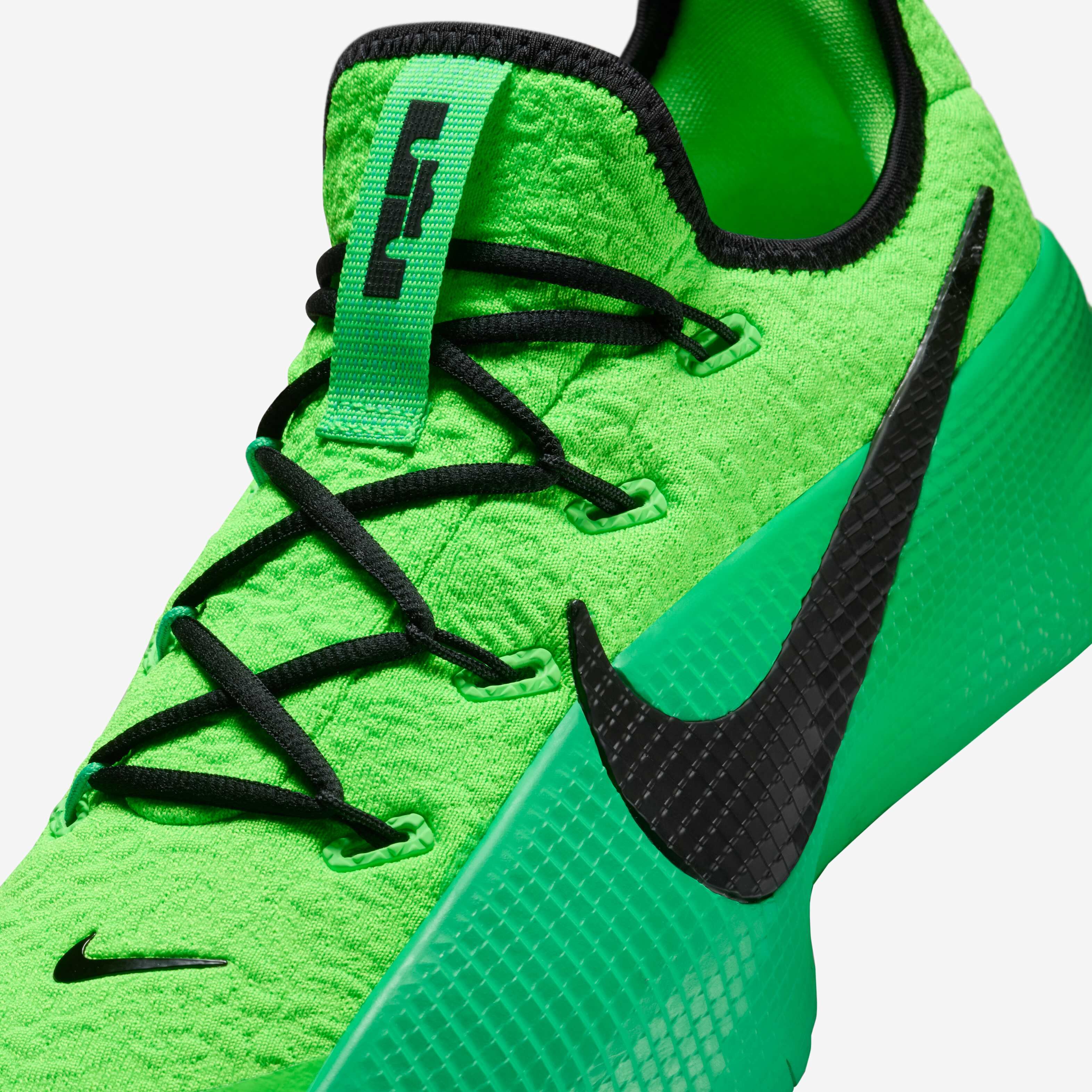 ليبرون تي ار 1 image number 6