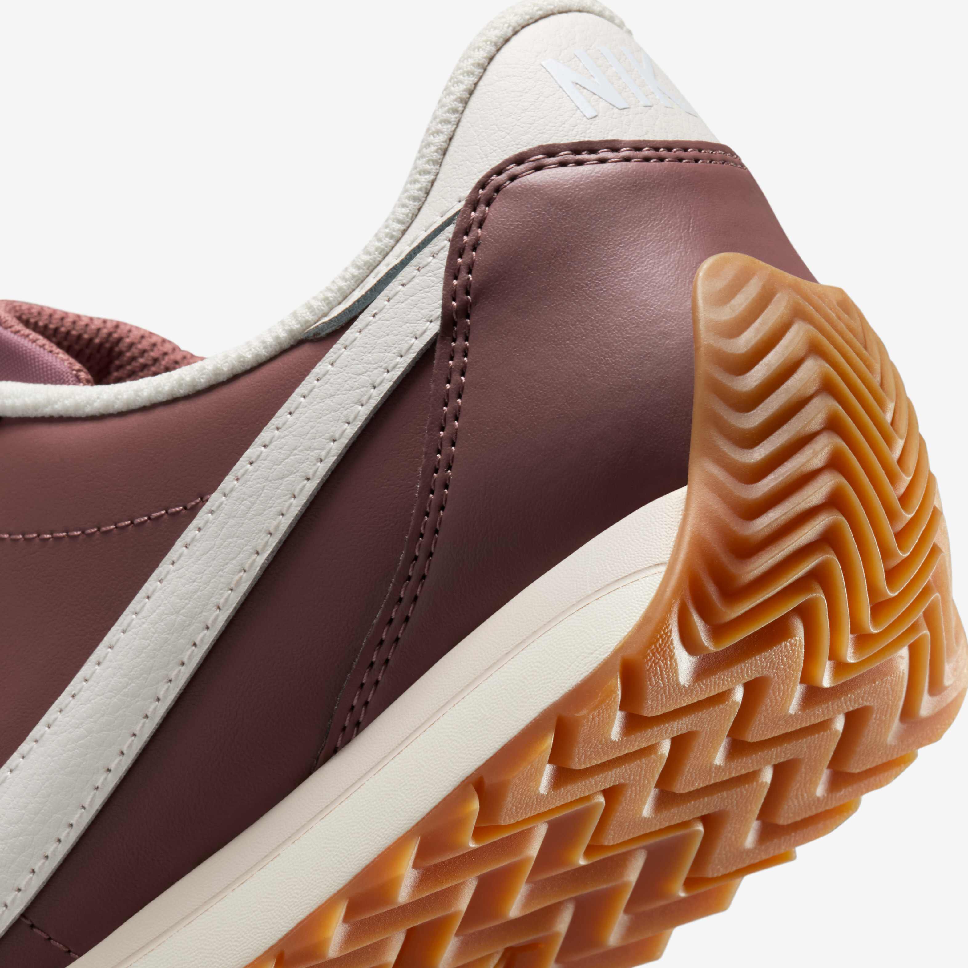 Nike Pacific Leather image number 7