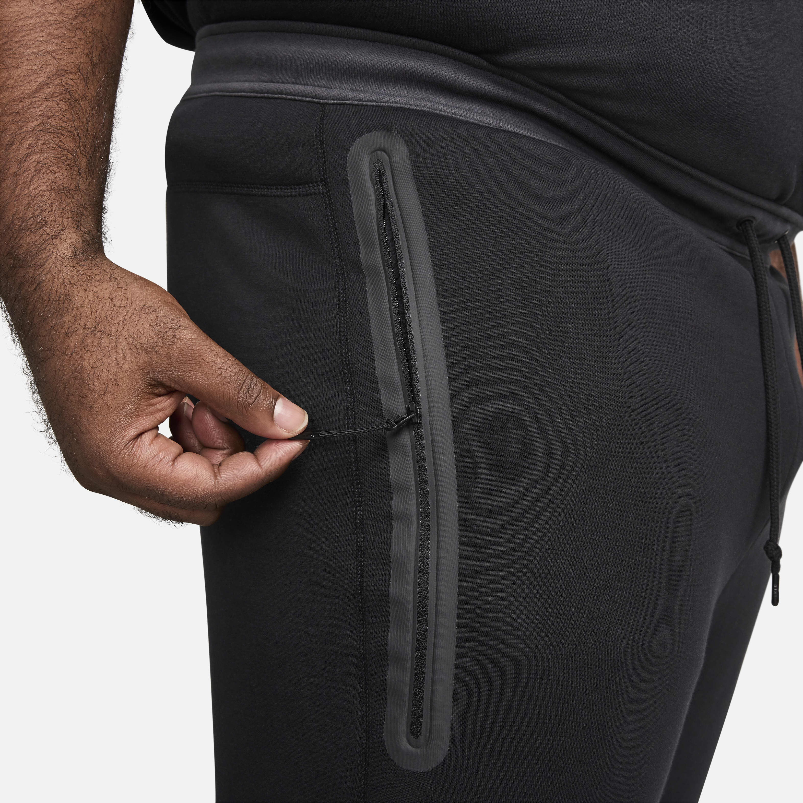 نايكي سبورتسوير تك فليس image number 12