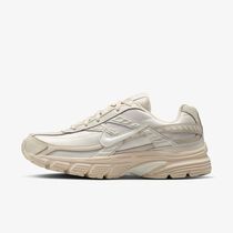 Nike Initiator