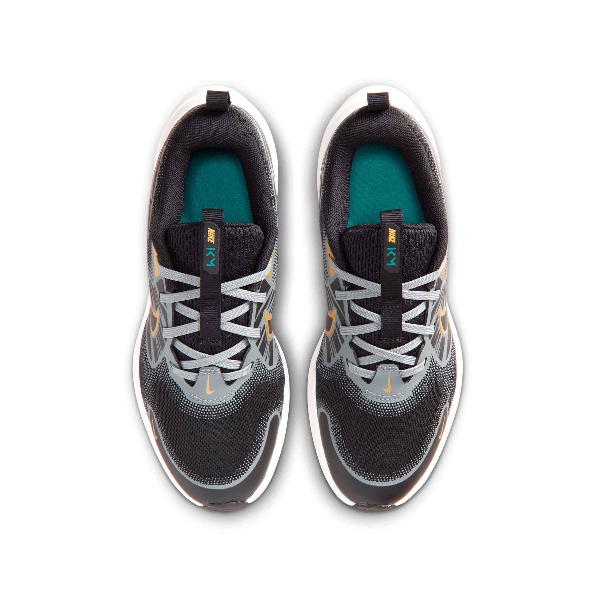 Nike Cosmic Runner image number 3