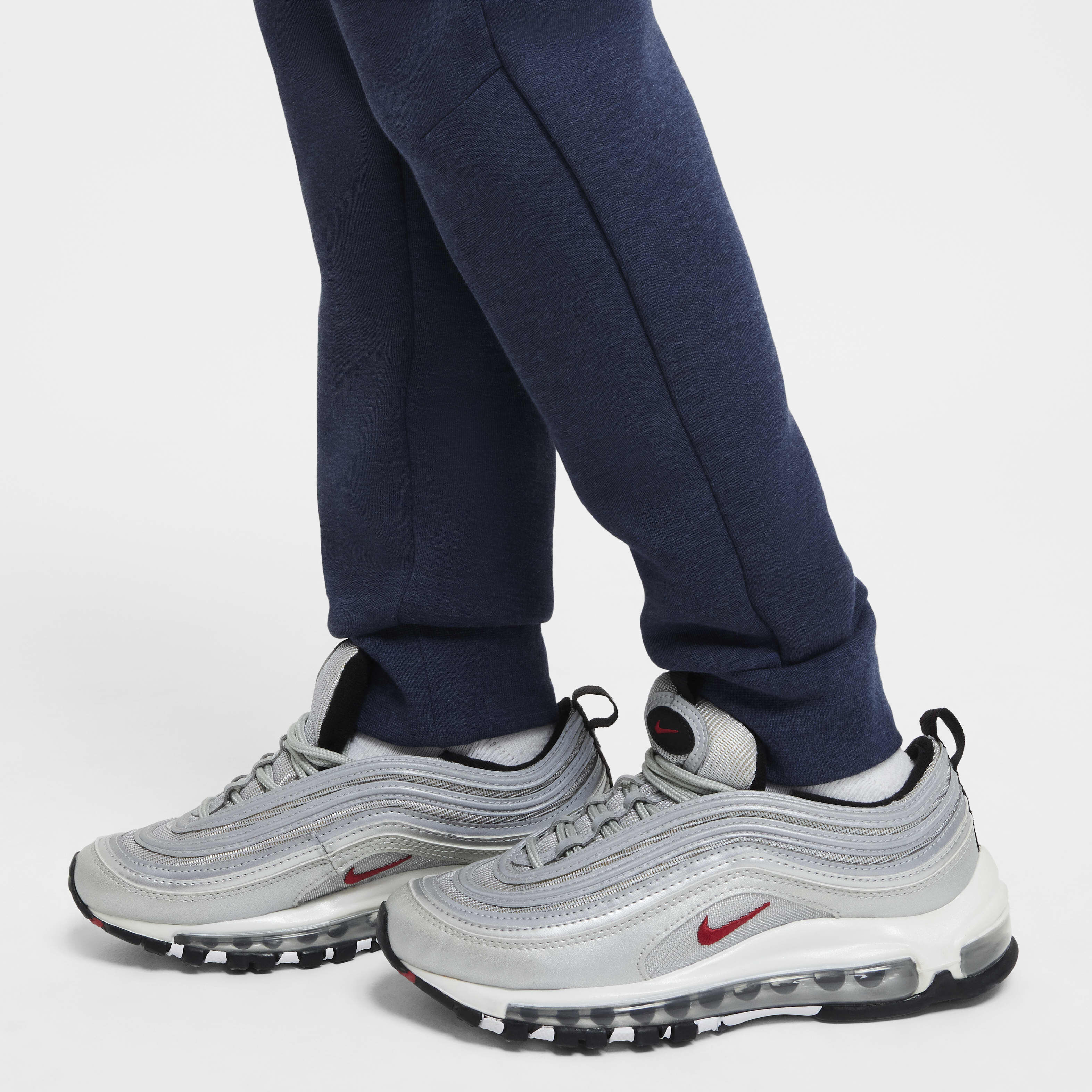 نايكي سبورتسوير تك فليس image number 6