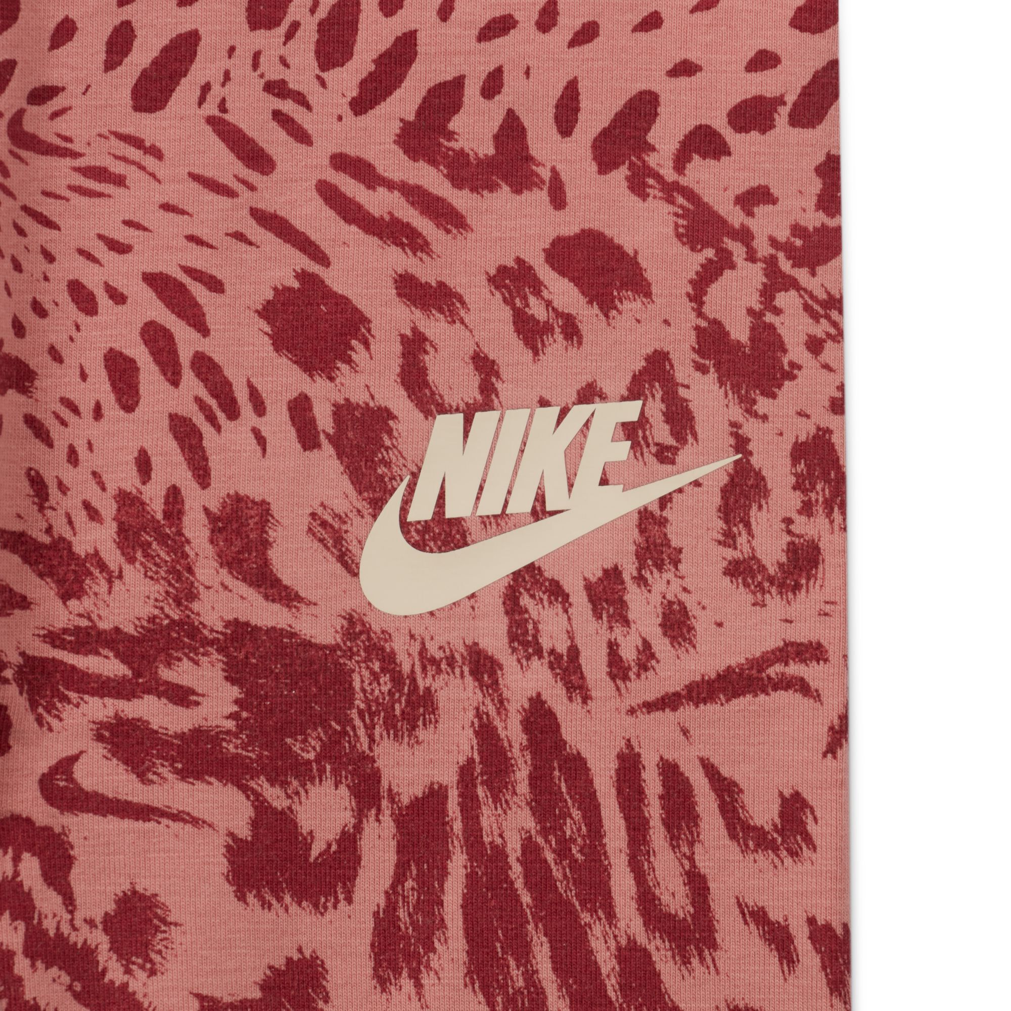 طقم بدلة سباحة وليقنز نايكي انيمال برينت image number 2