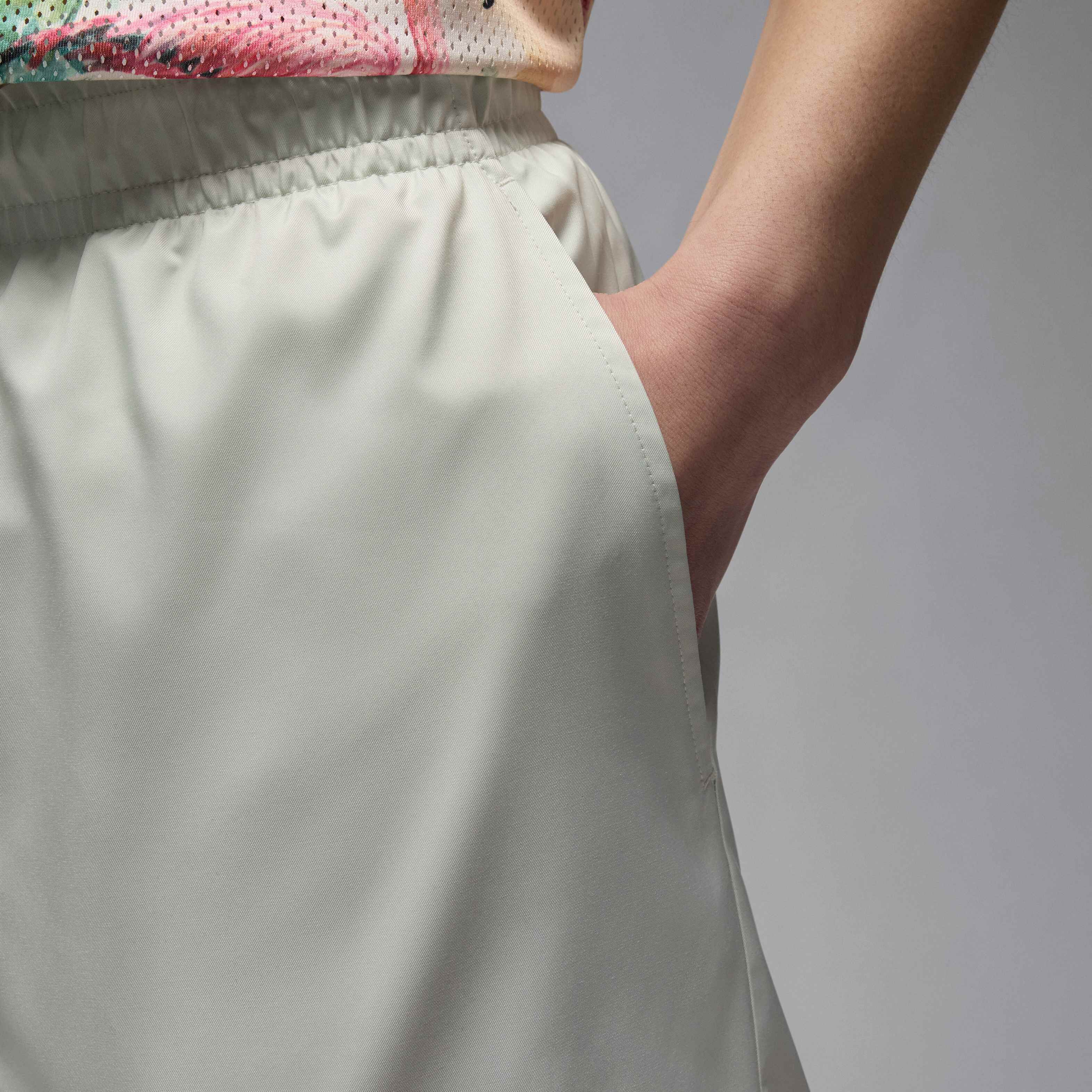 Jordan Essentials image number 3