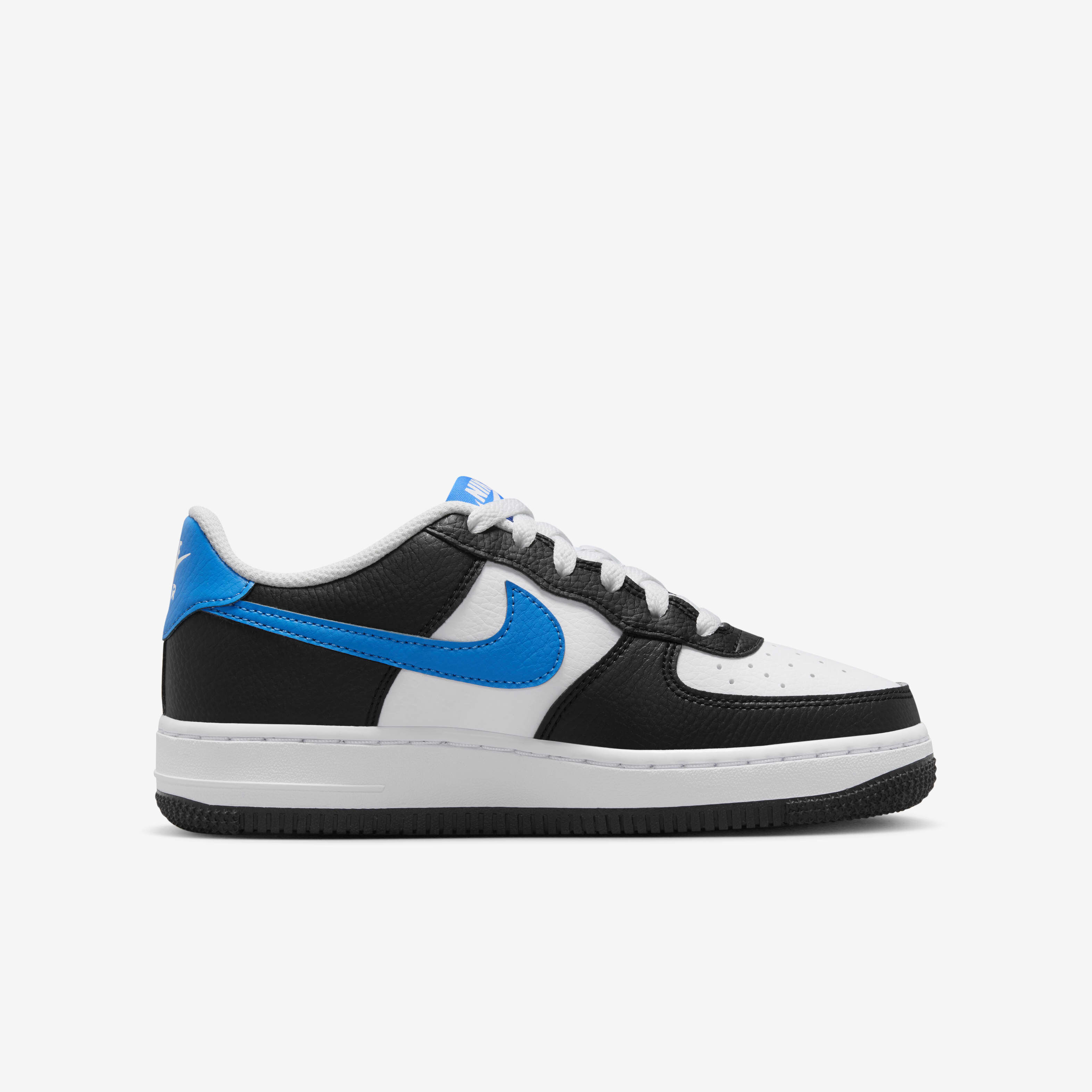 Nike Air Force 1 image number 2