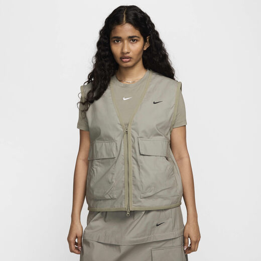 Nike Sportswear Essential