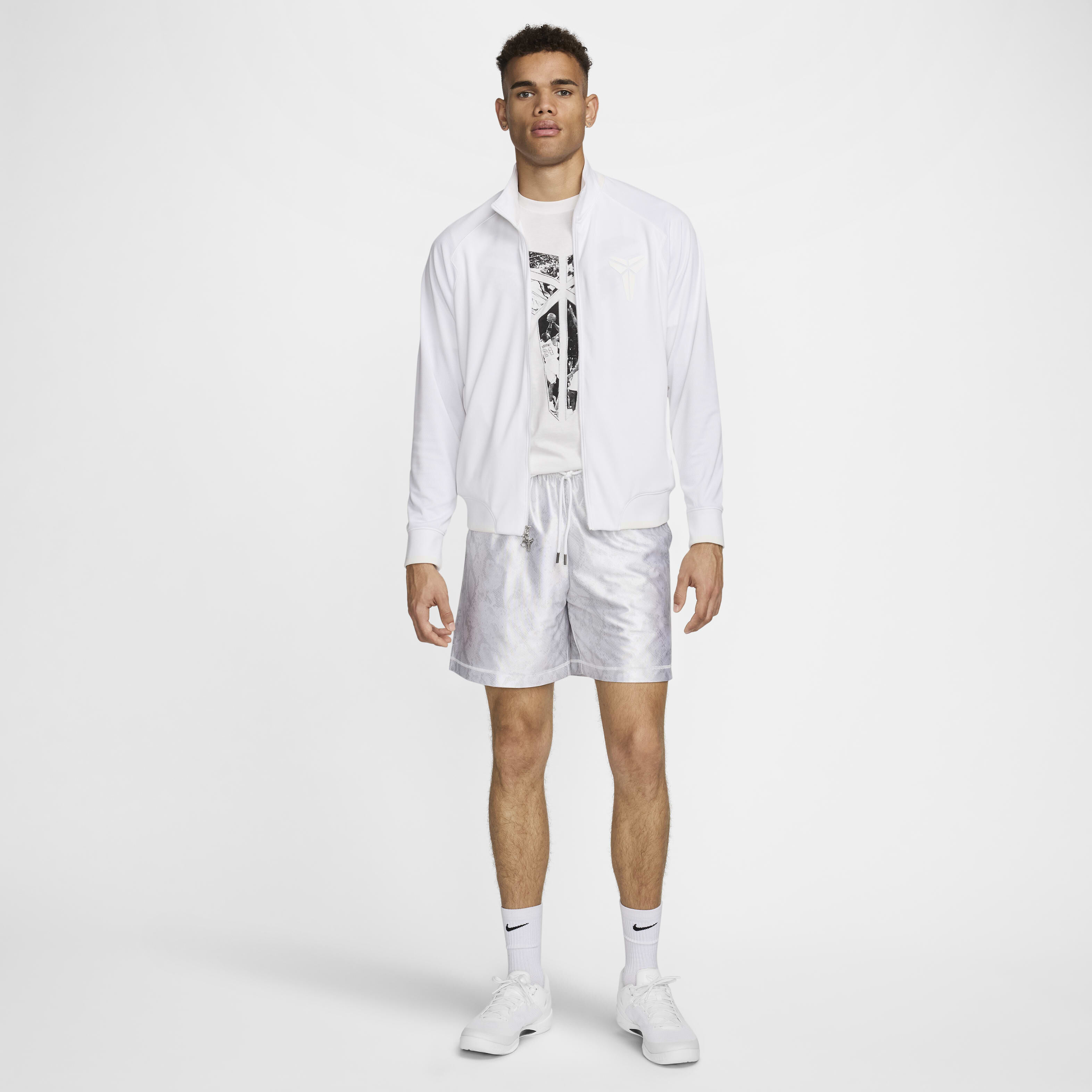 Buy Kobe Men s 15cm approx. Nike Dri FIT Standard Issue Reversible Basketball Shorts Nike Kuwait Official