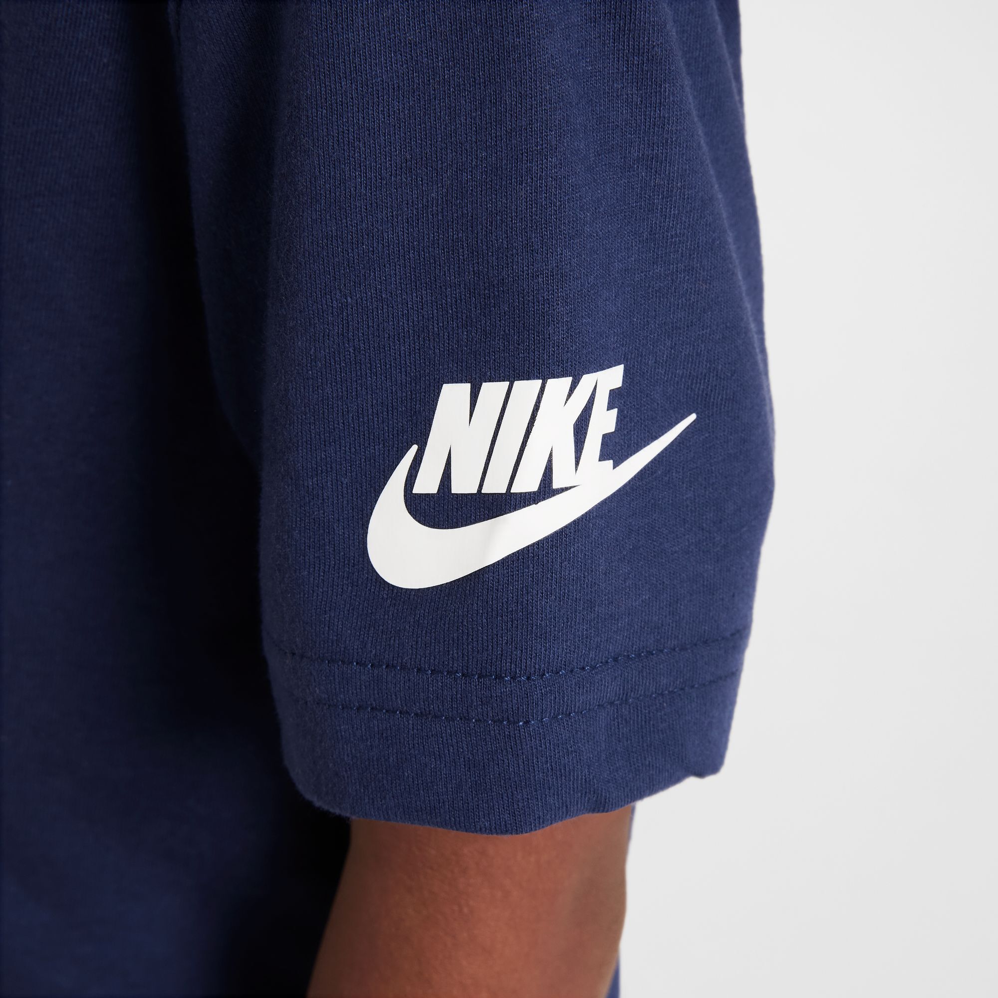 Nike Club image number 2