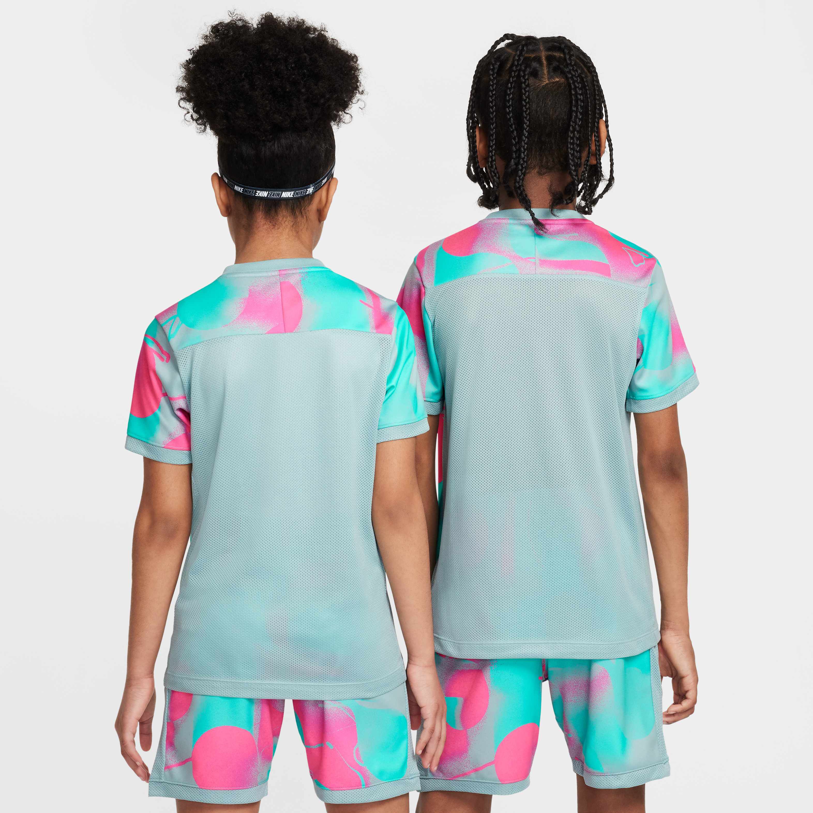 نايكي أكاديمي بلس image number 1