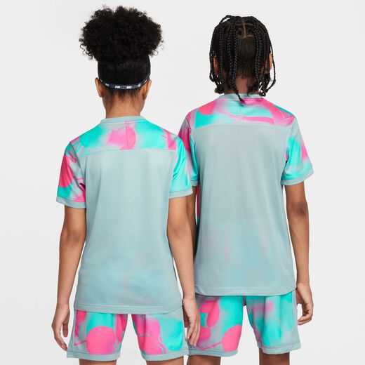 Nike Academy+