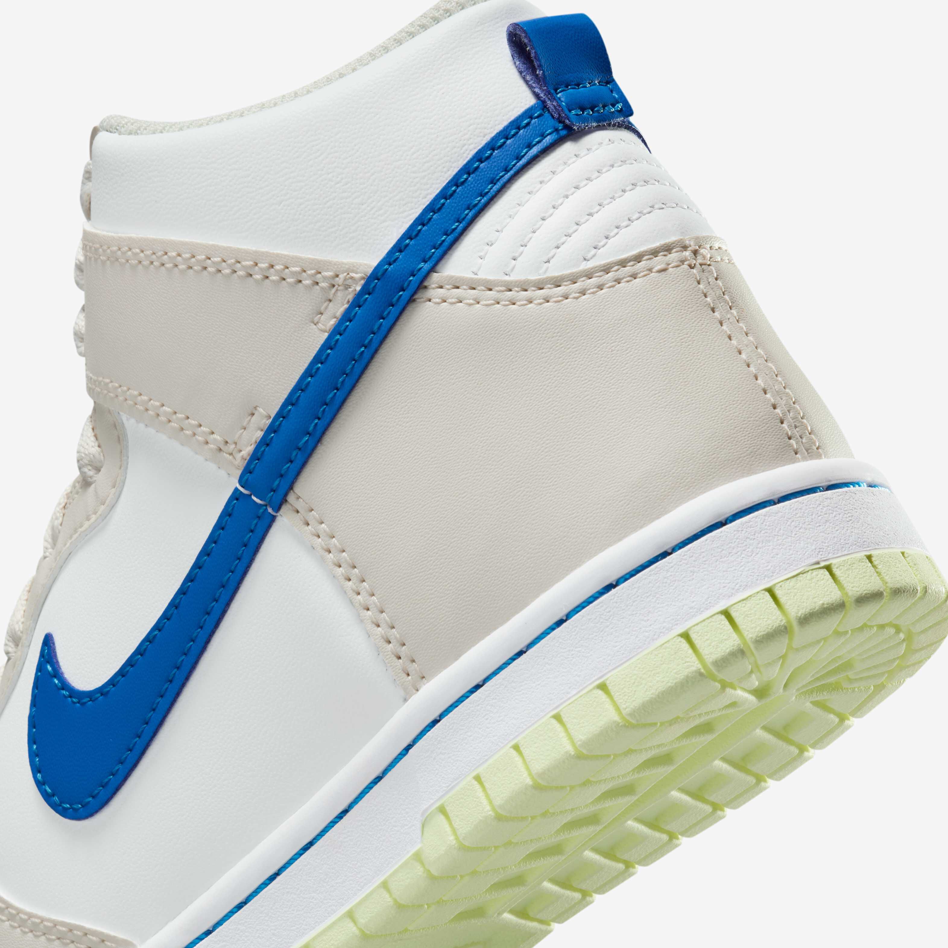 Nike Dunk High image number 7