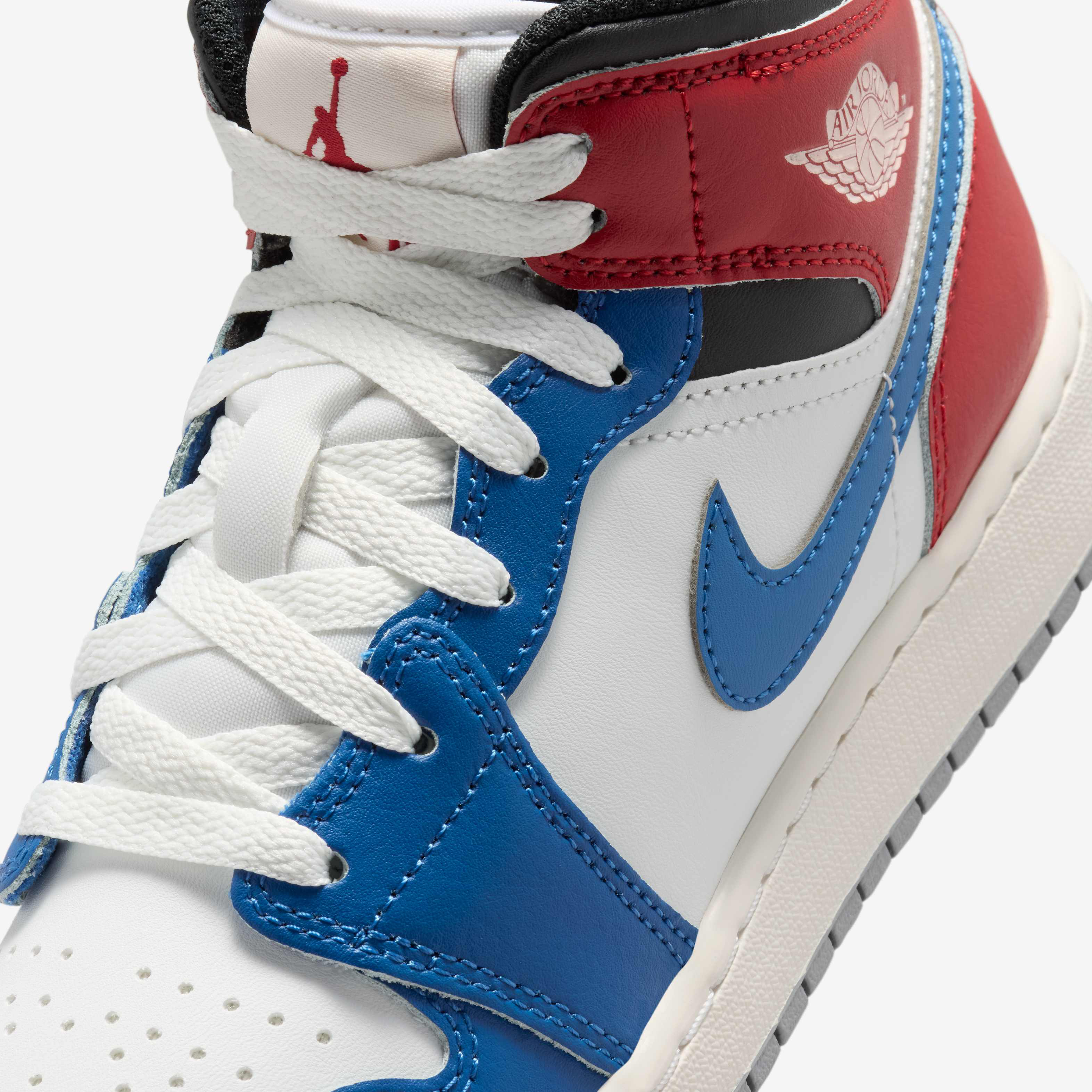 Air Jordan 1 Mid image number 6