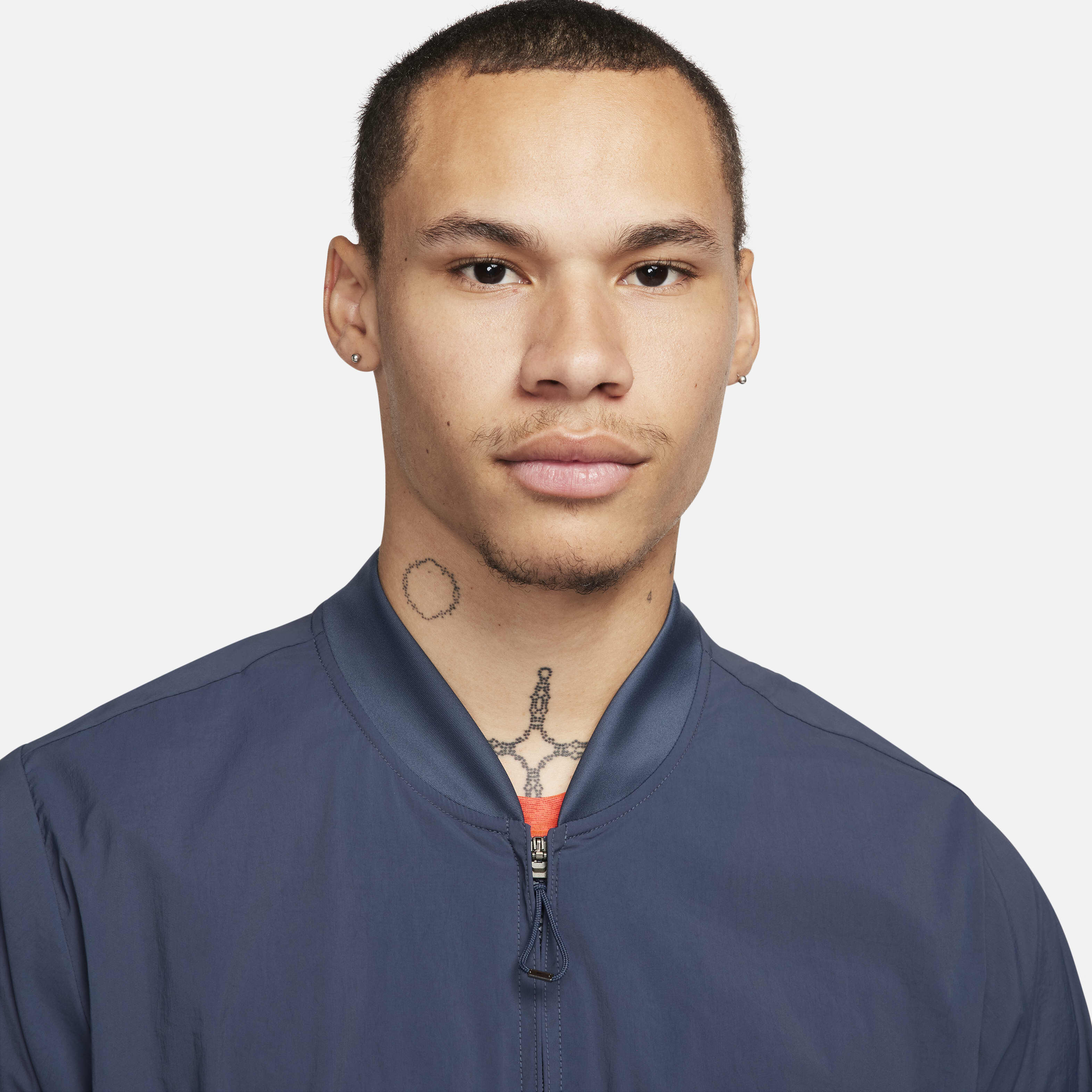 نايكي APS image number 2