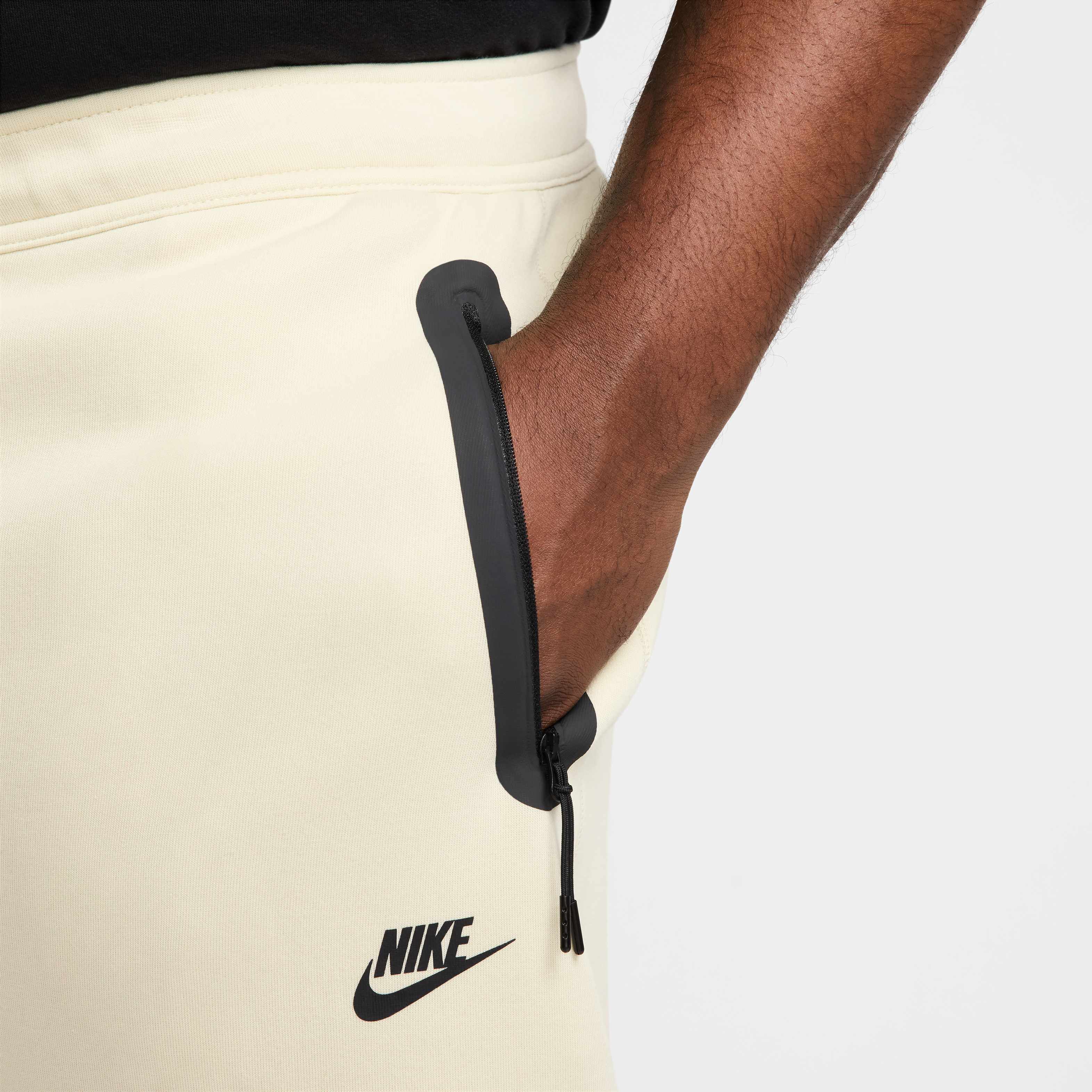 Nike Tech image number 11