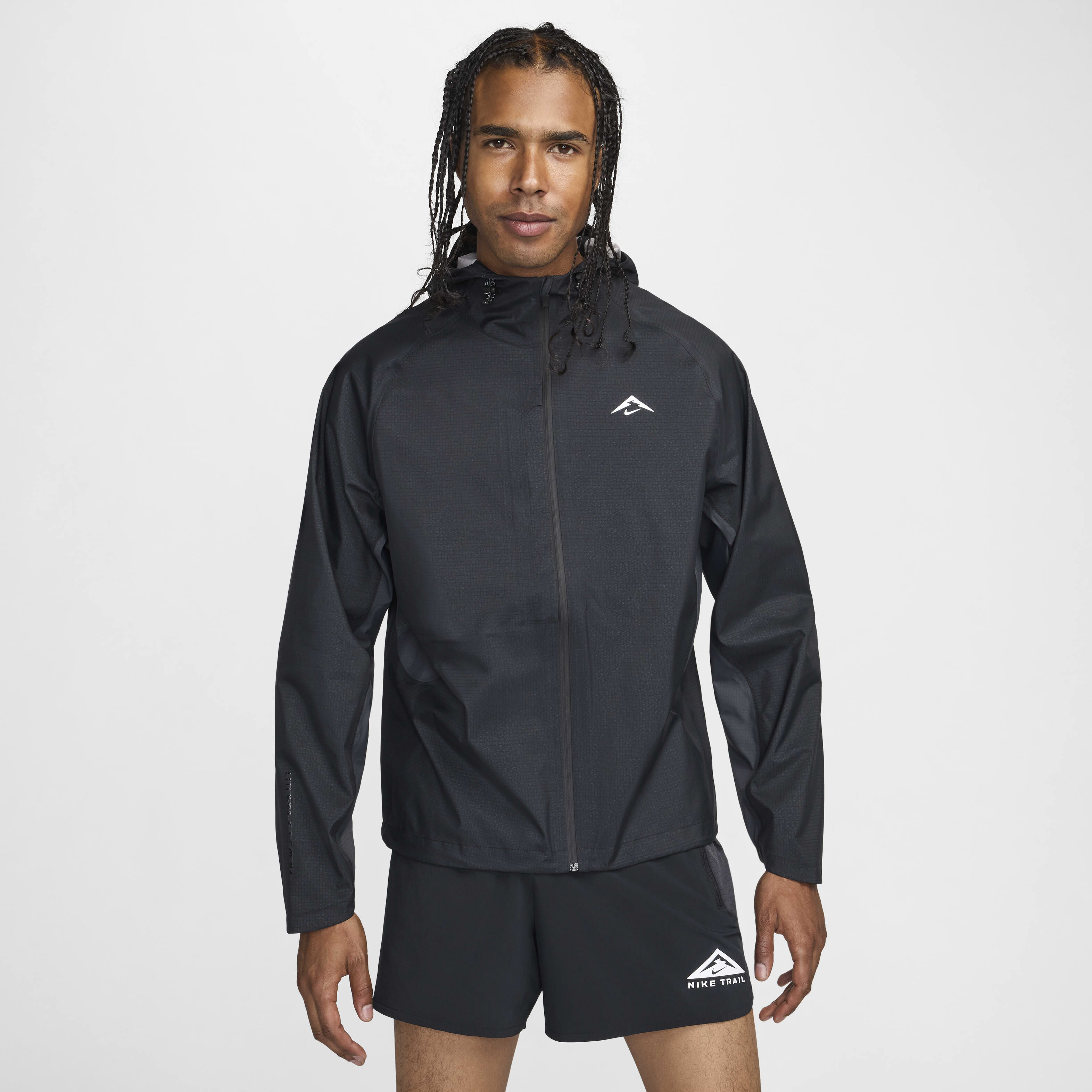 Buy Nike Cosmic Peaks Men s Storm FIT ADV Running Jacket Nike Kuwait Official