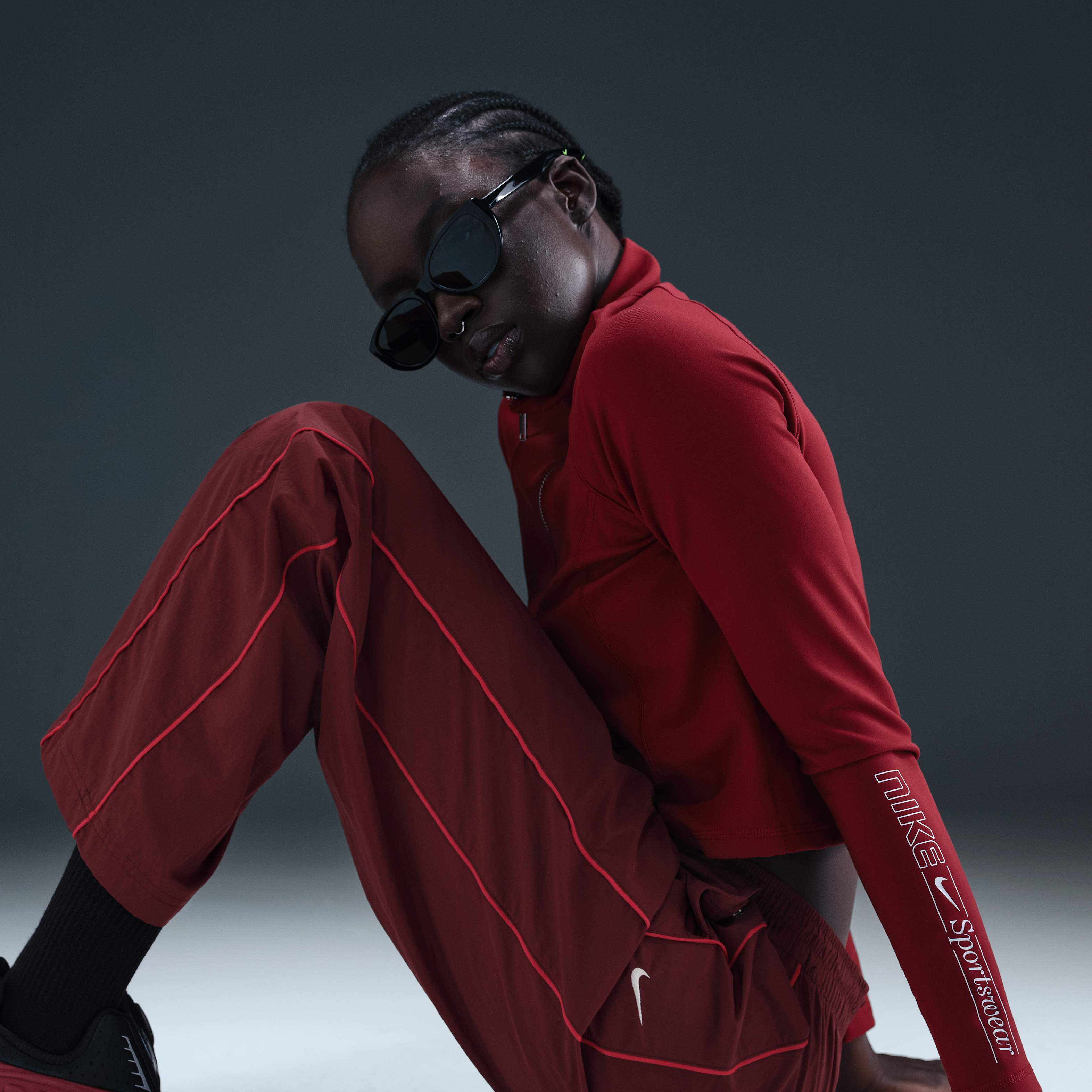 Nike Windrunner image number 4