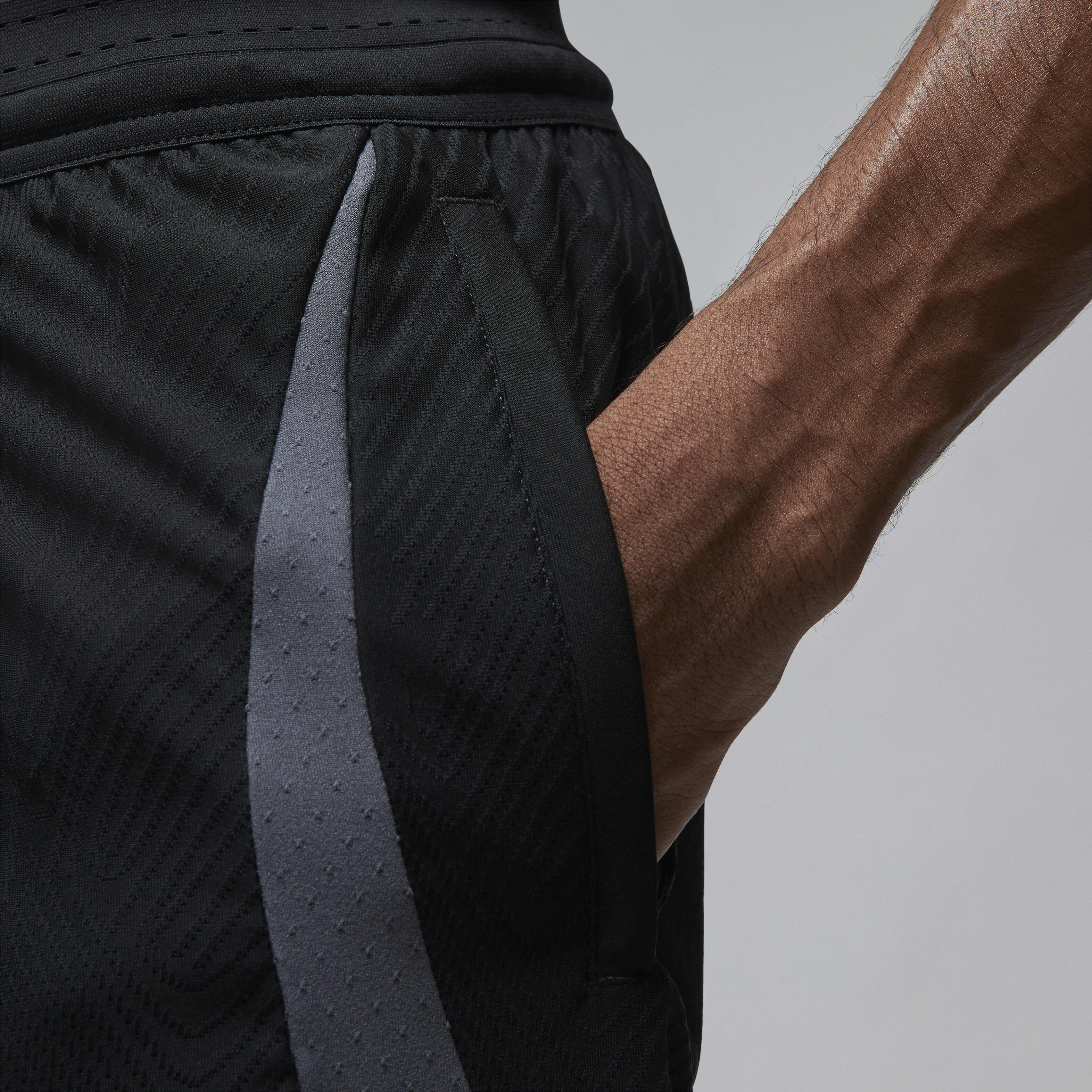 باريس سان جيرمان سترايك ايليت البديل image number 3