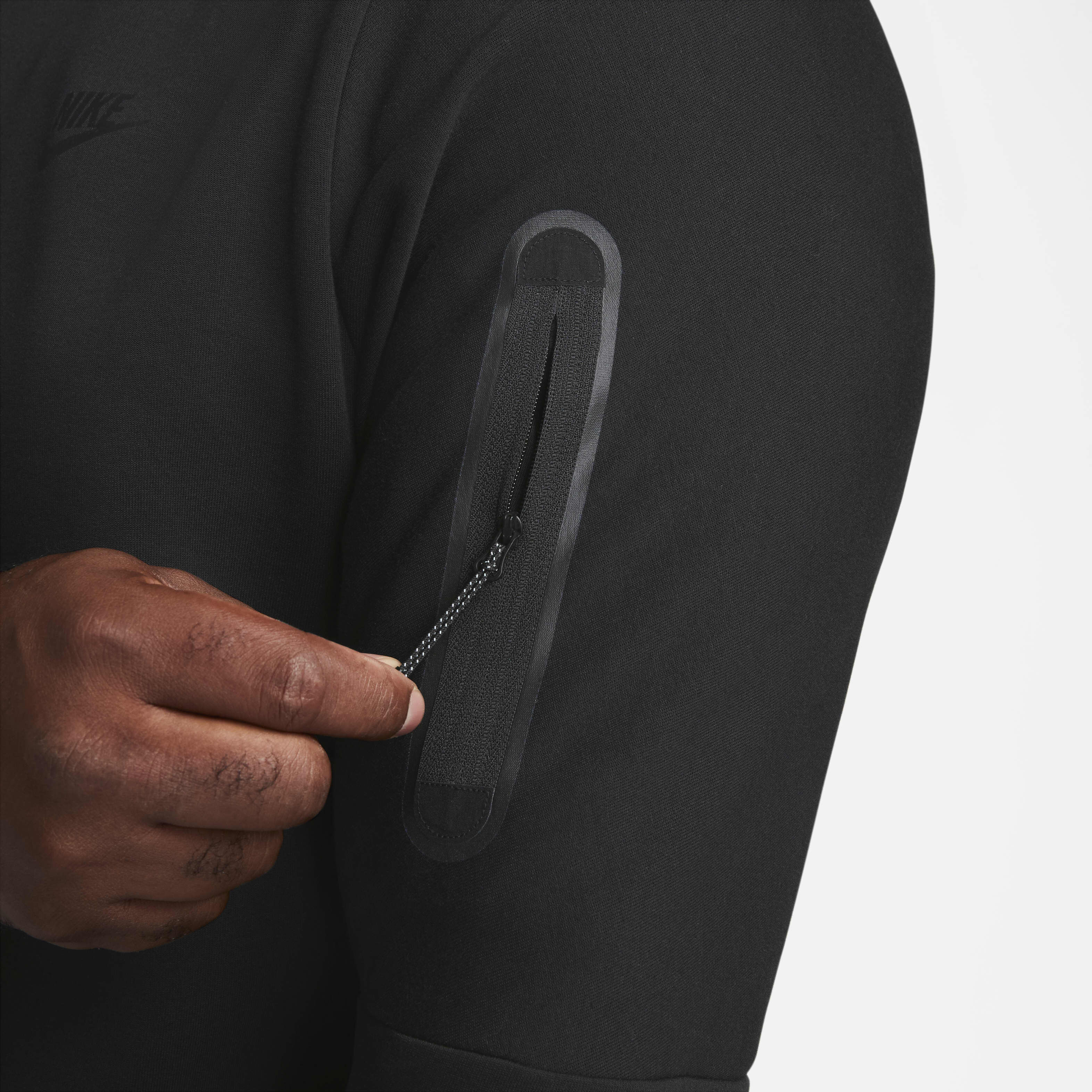 Nike Sportswear Tech Fleece image number 10