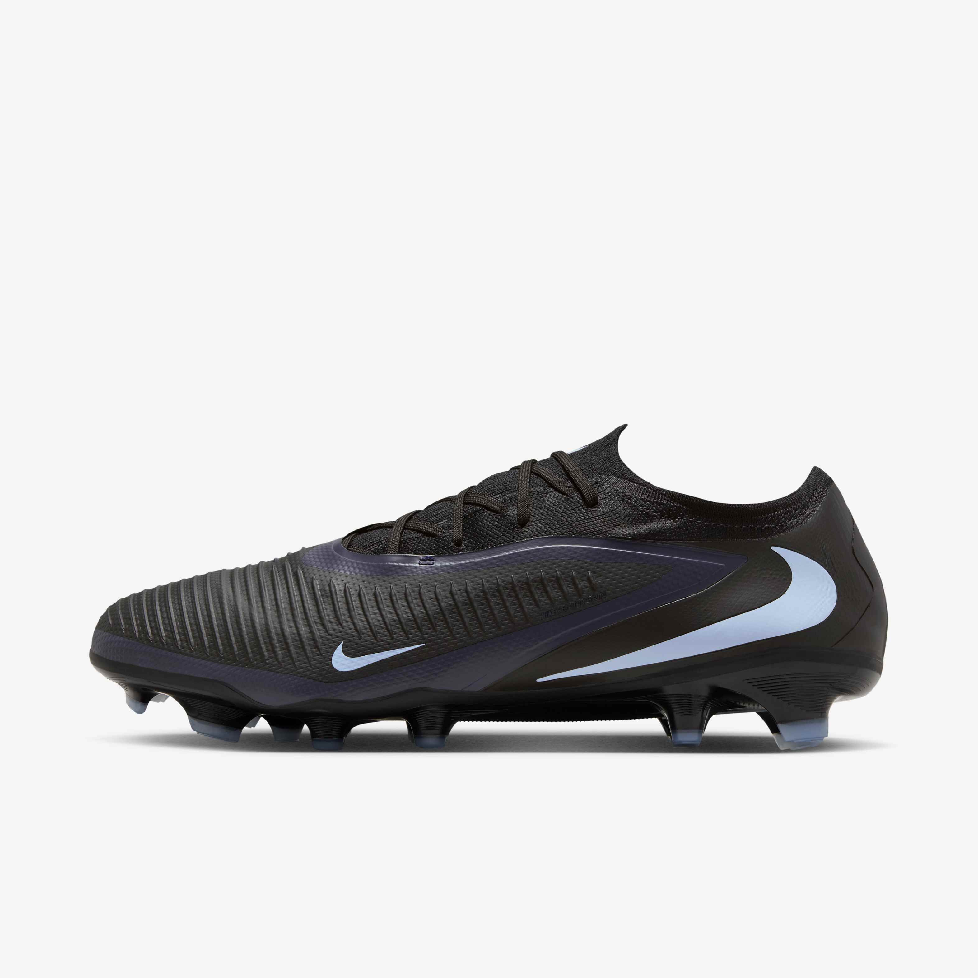 Nike Phantom 6 Low Pro image number 0