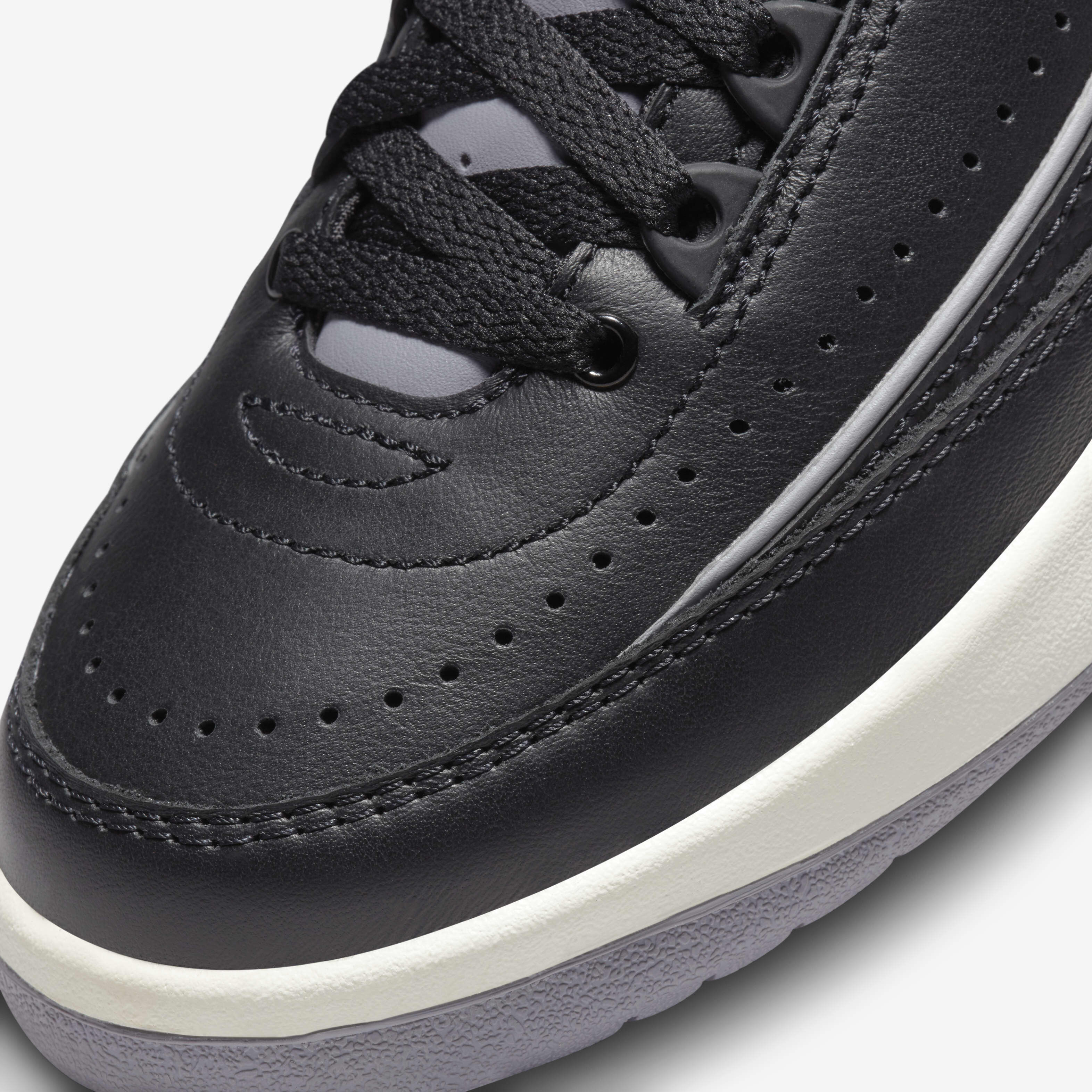 اير جوردن 2 ريترو image number 6