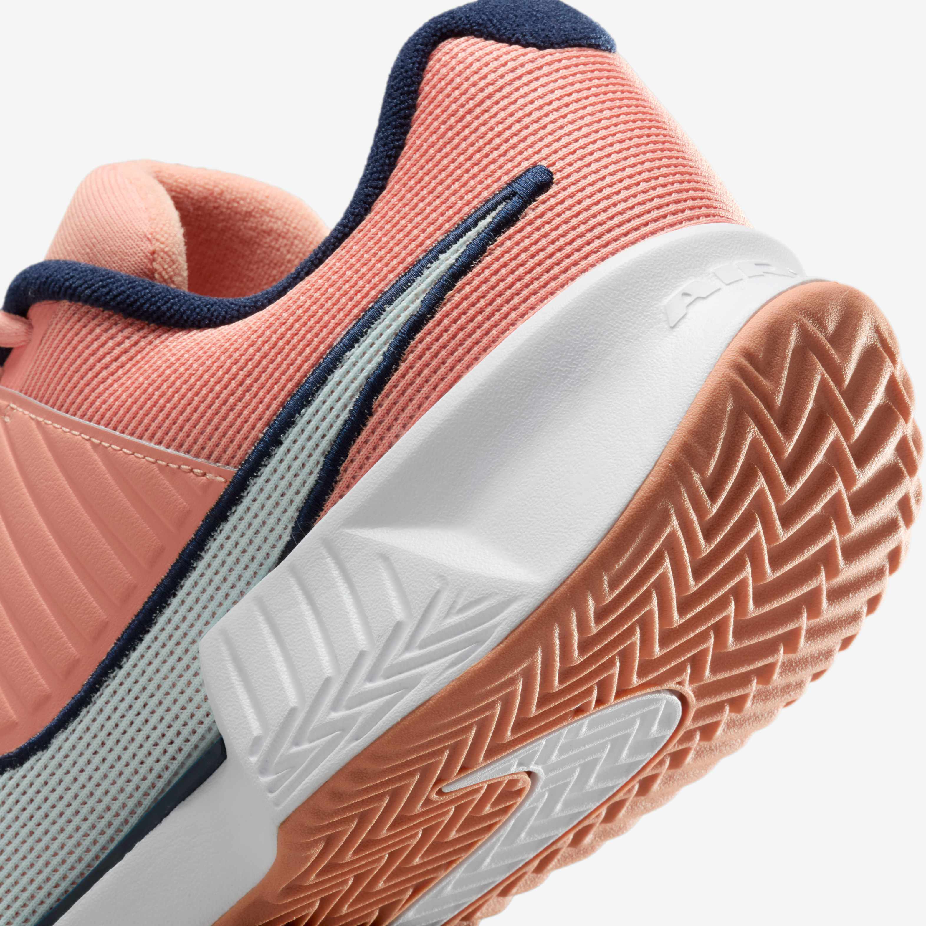 Nike Zoom GP Challenge Pro image number 7