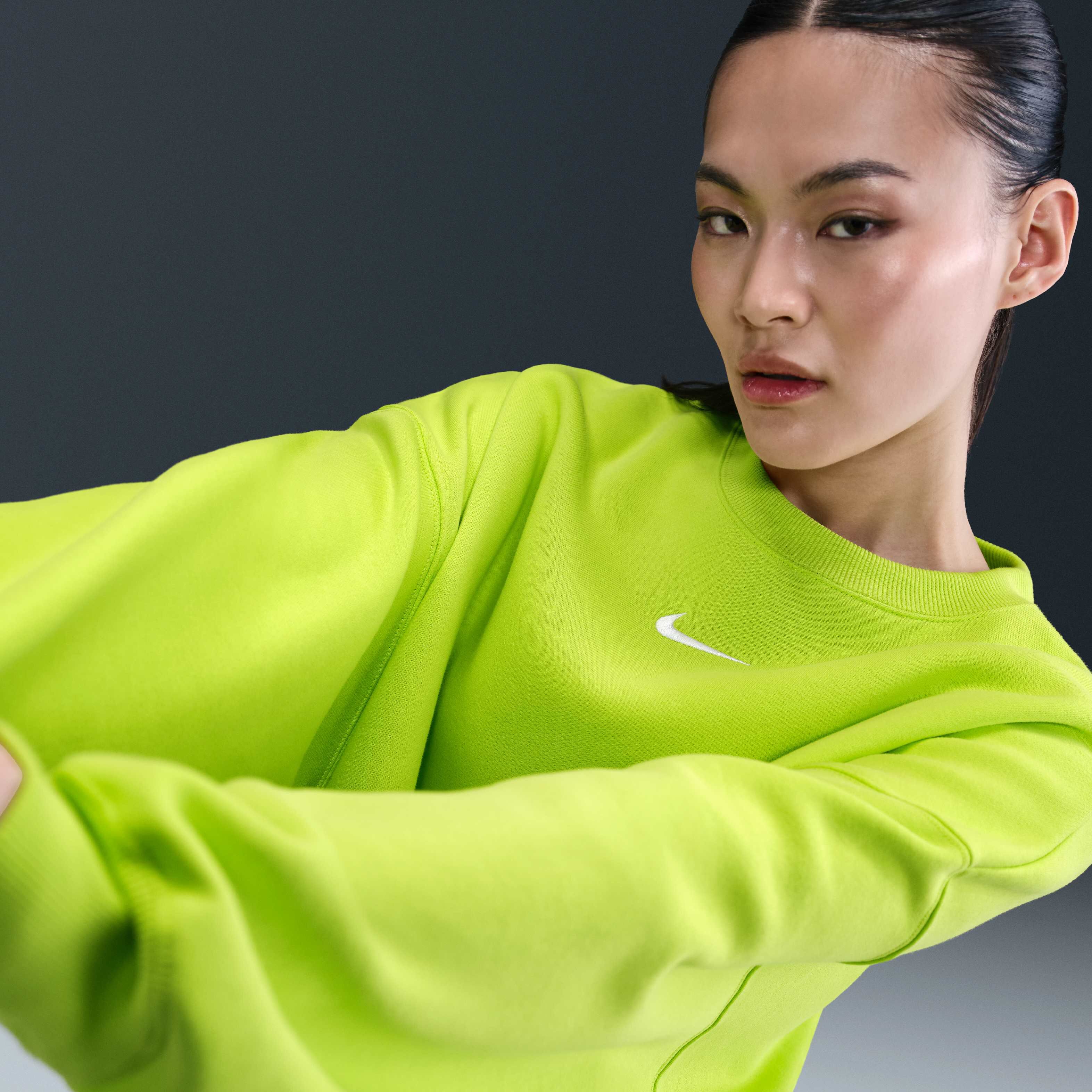 نايكي سبورتسوير فينيكس فليس image number 2