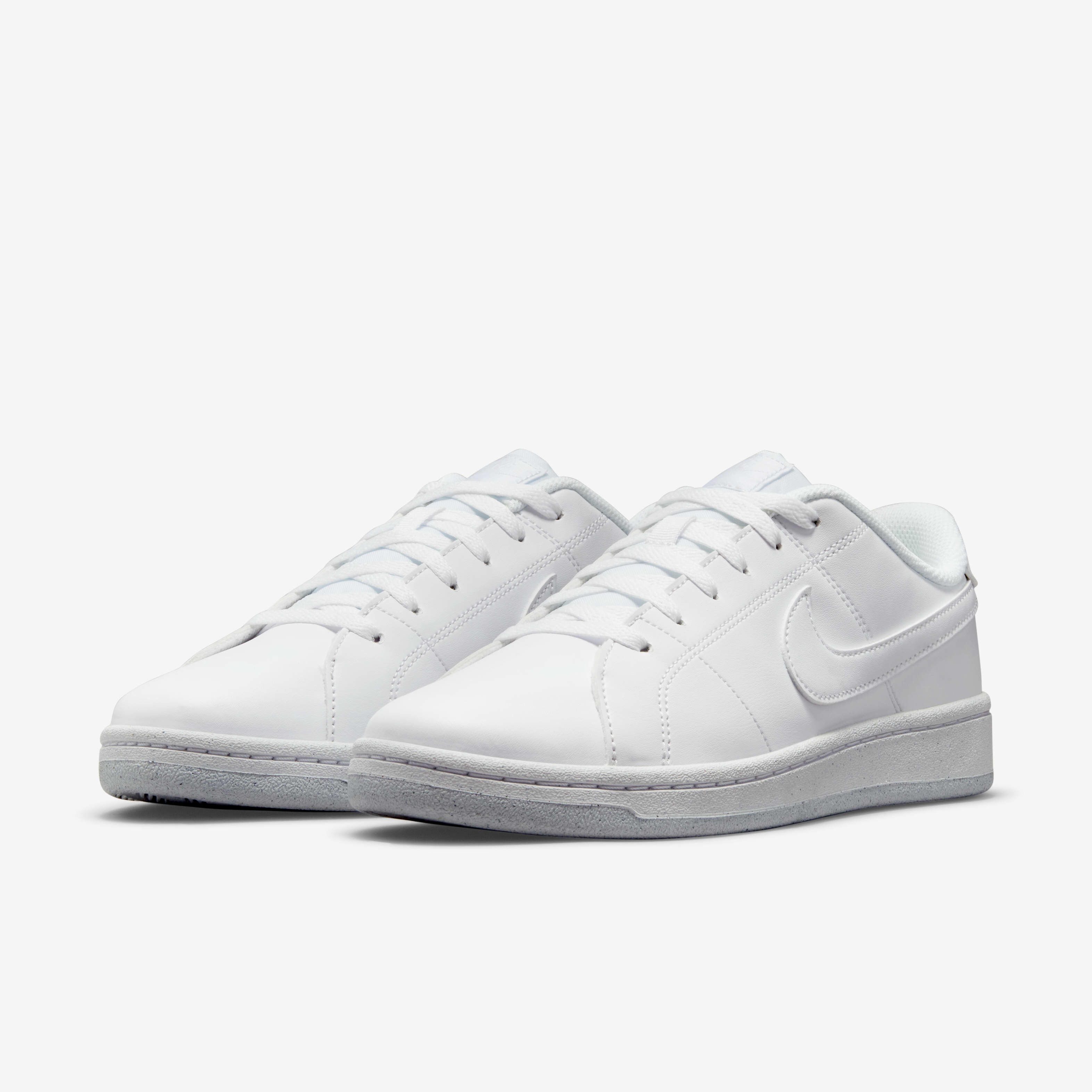 Nike women's royale running shoes clearance