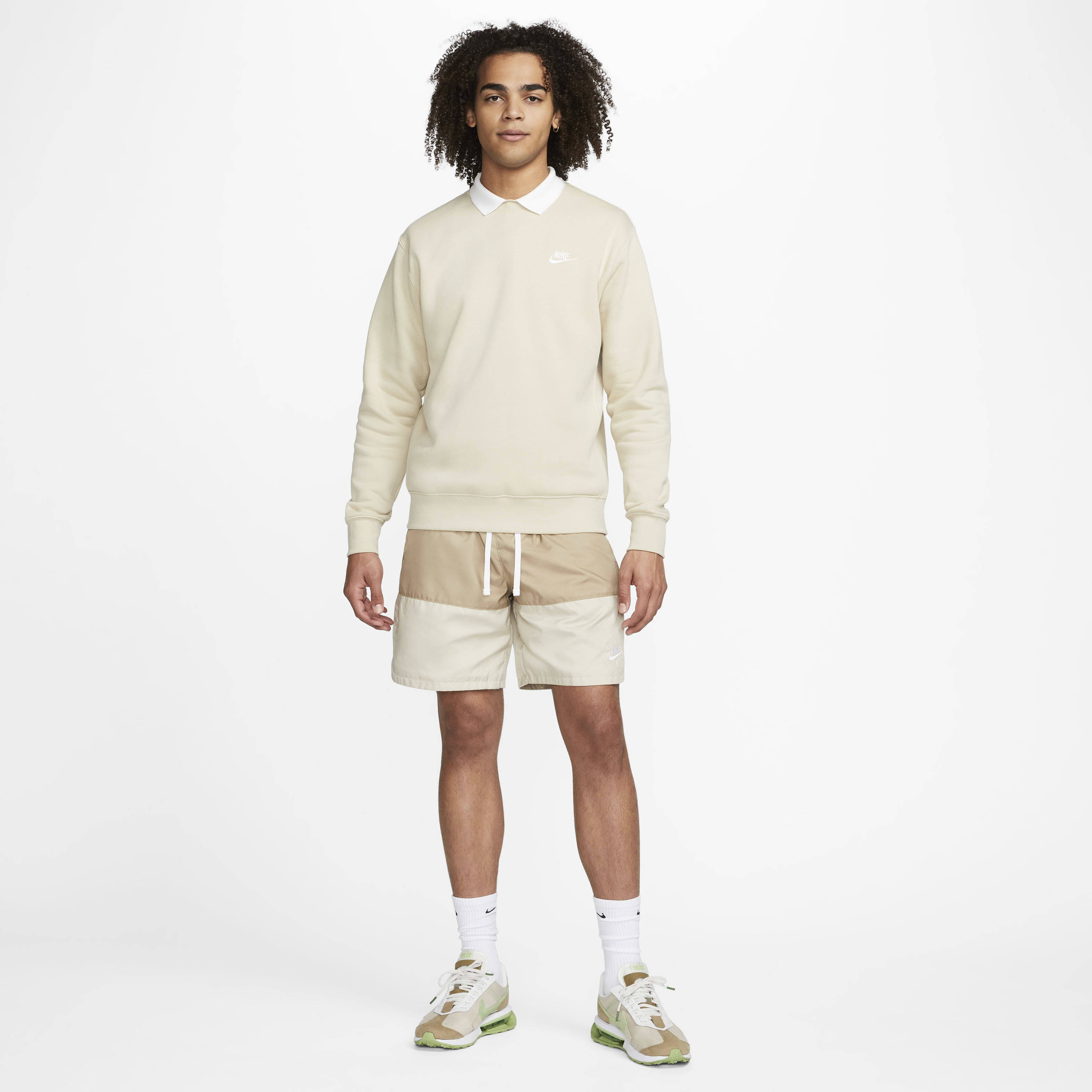 نايكي سبورتسوير كلوب فليس image number 3