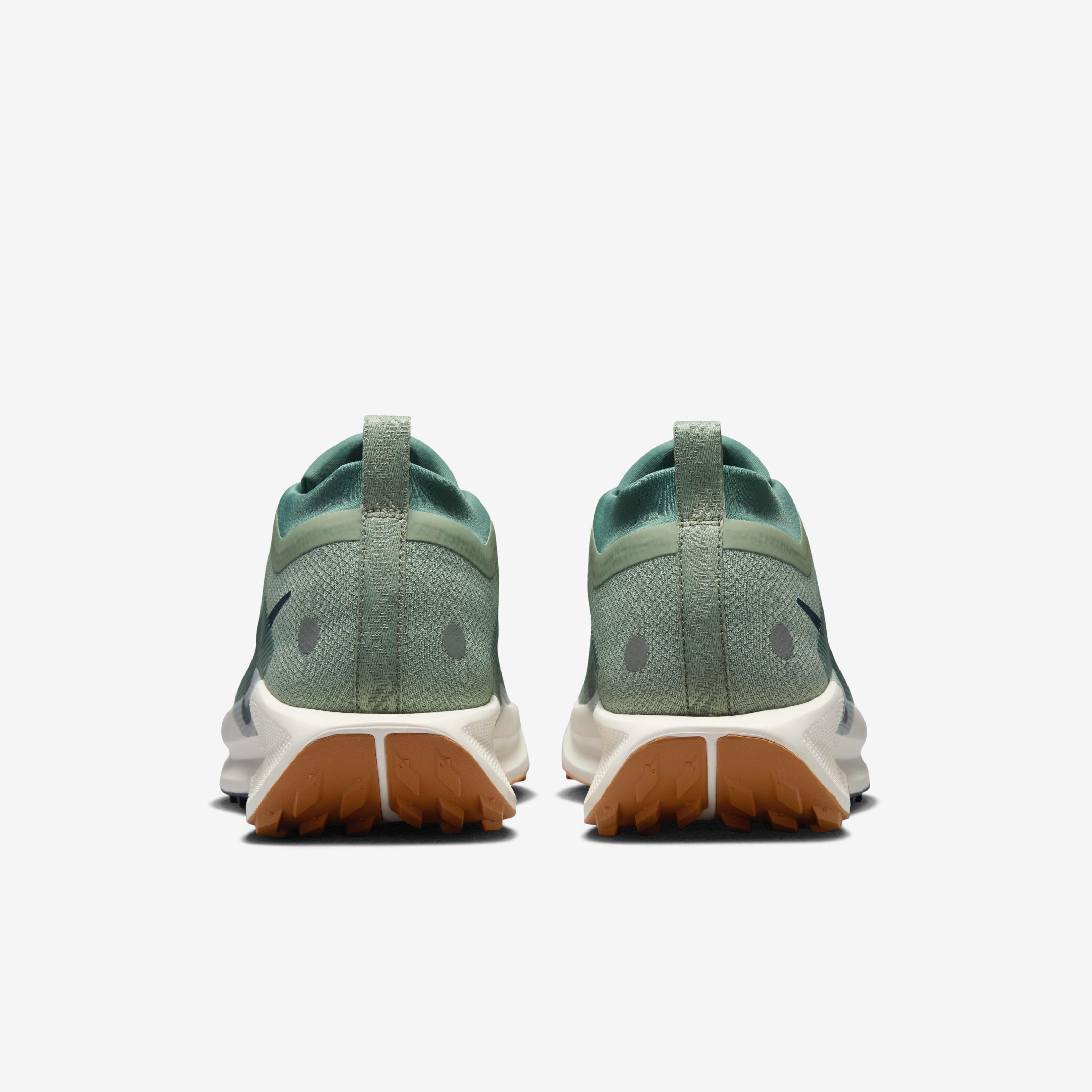 نايكي بيجاسوس تريل 5 جور-تكس image number 5