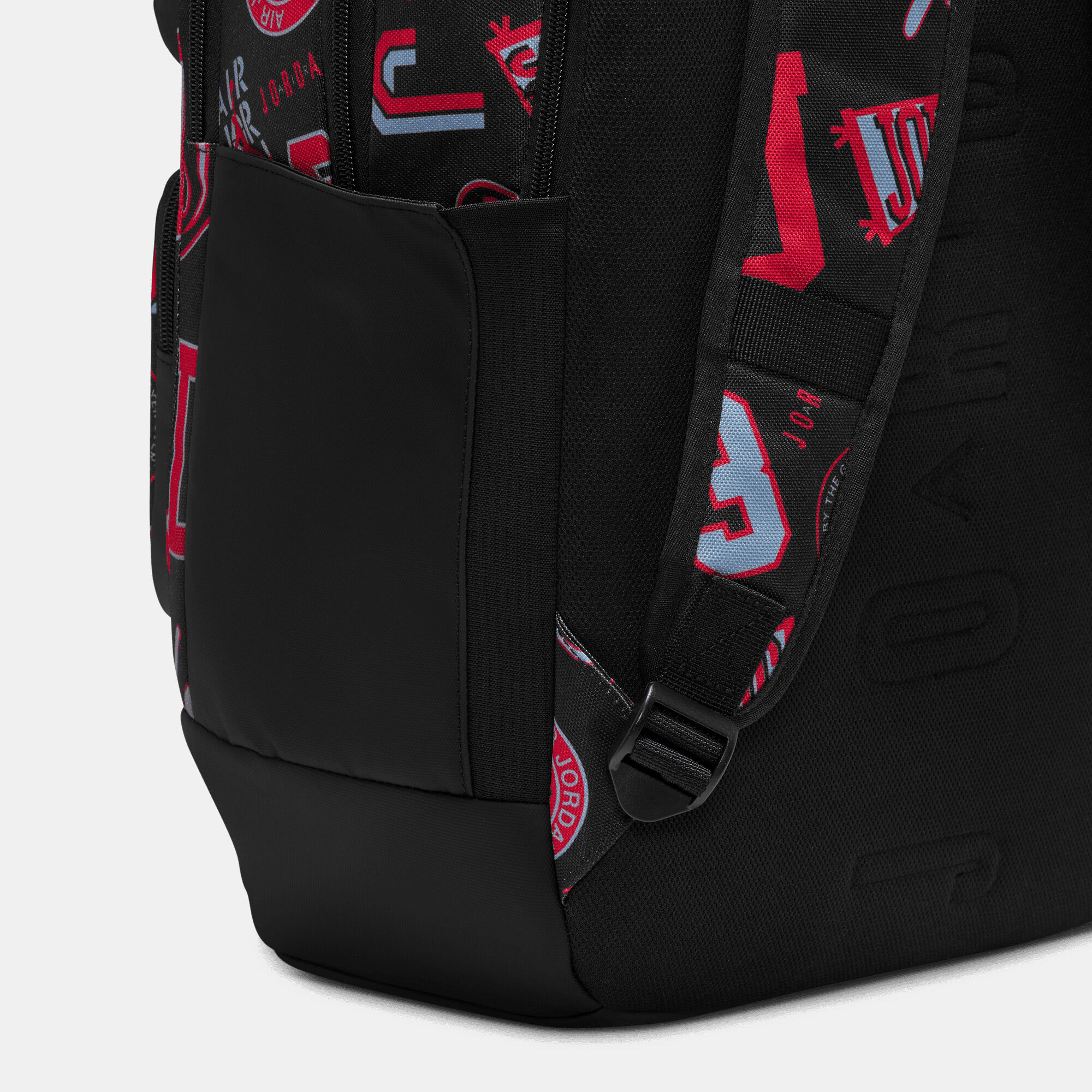 Jordan Essentials image number 8