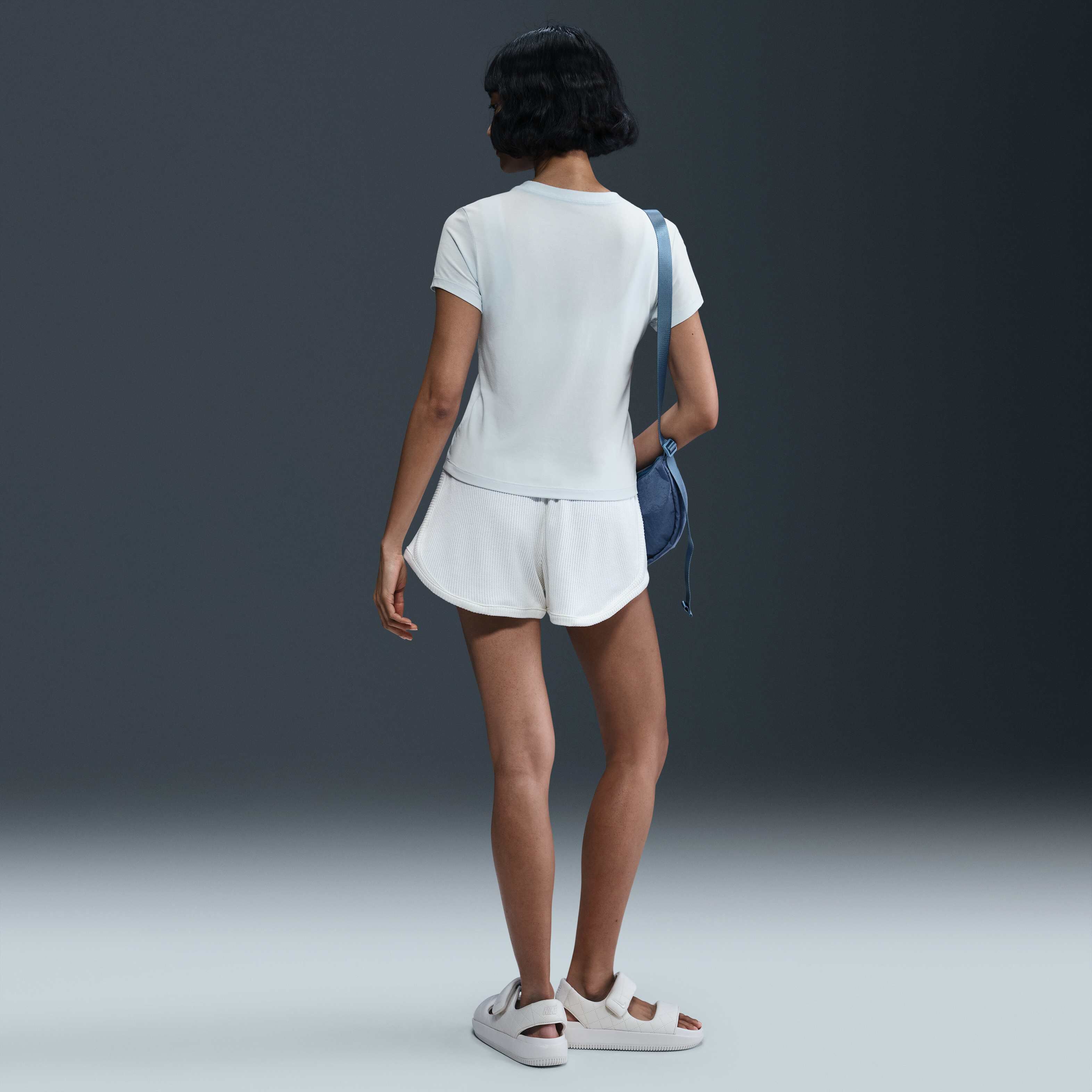 ★ Nike★ Sportswear Chill Knit T-shirt W Blue Tint Sale FV Buy Nike Sportswear Chill Knit Women's T-shirt - Blue Tint