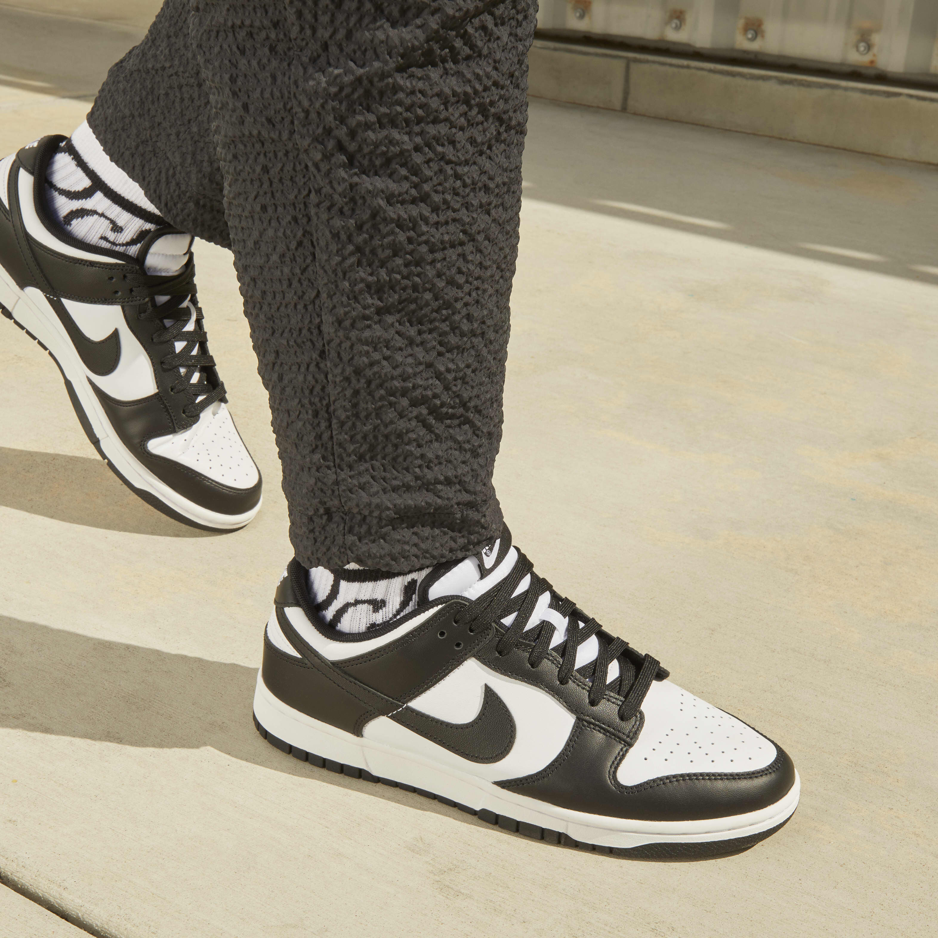 Buy Nike Dunk Low Retro Men s Shoe Nike Kuwait Official