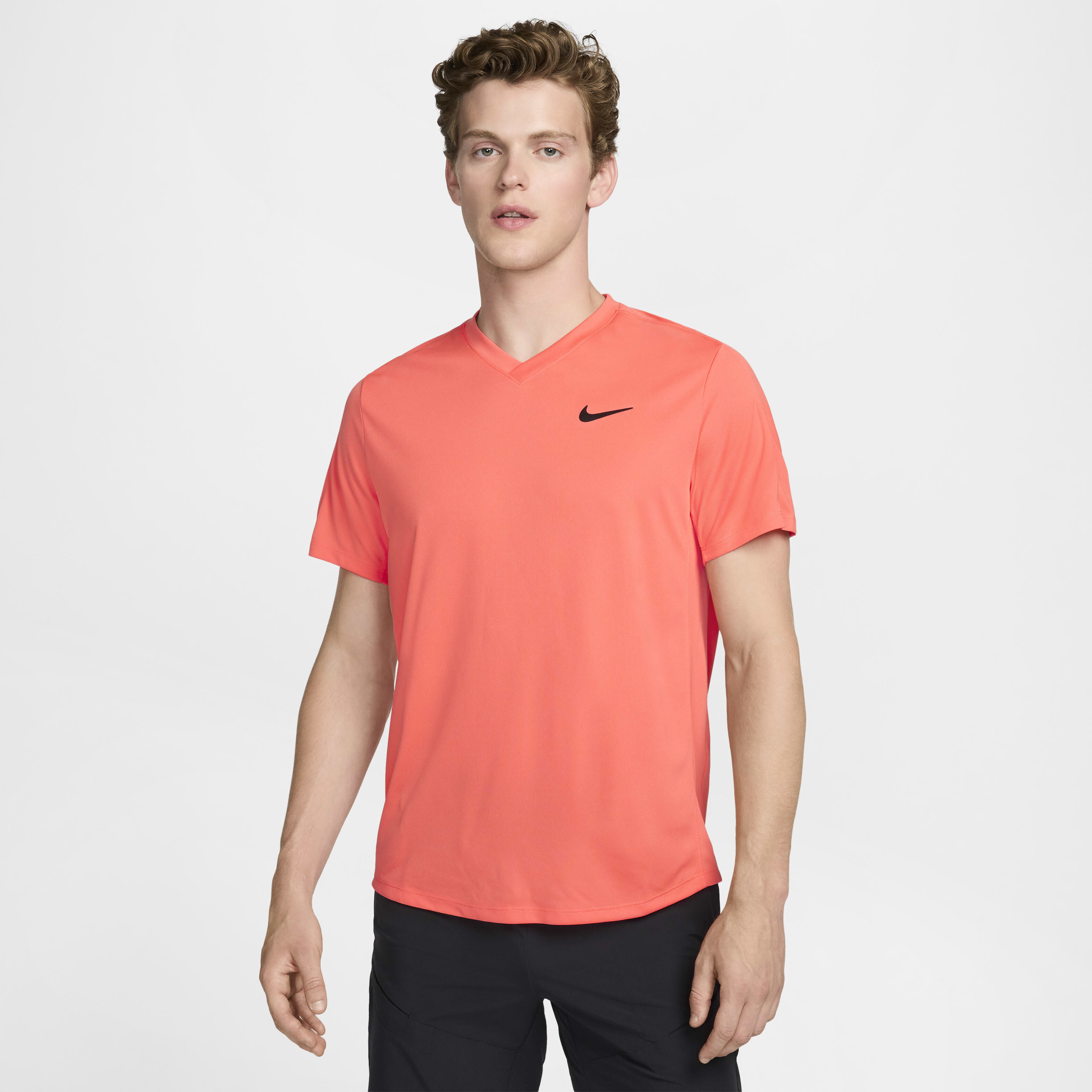 Buy NikeCourt Dri FIT Victory Men s Tennis Top Nike Kuwait Official