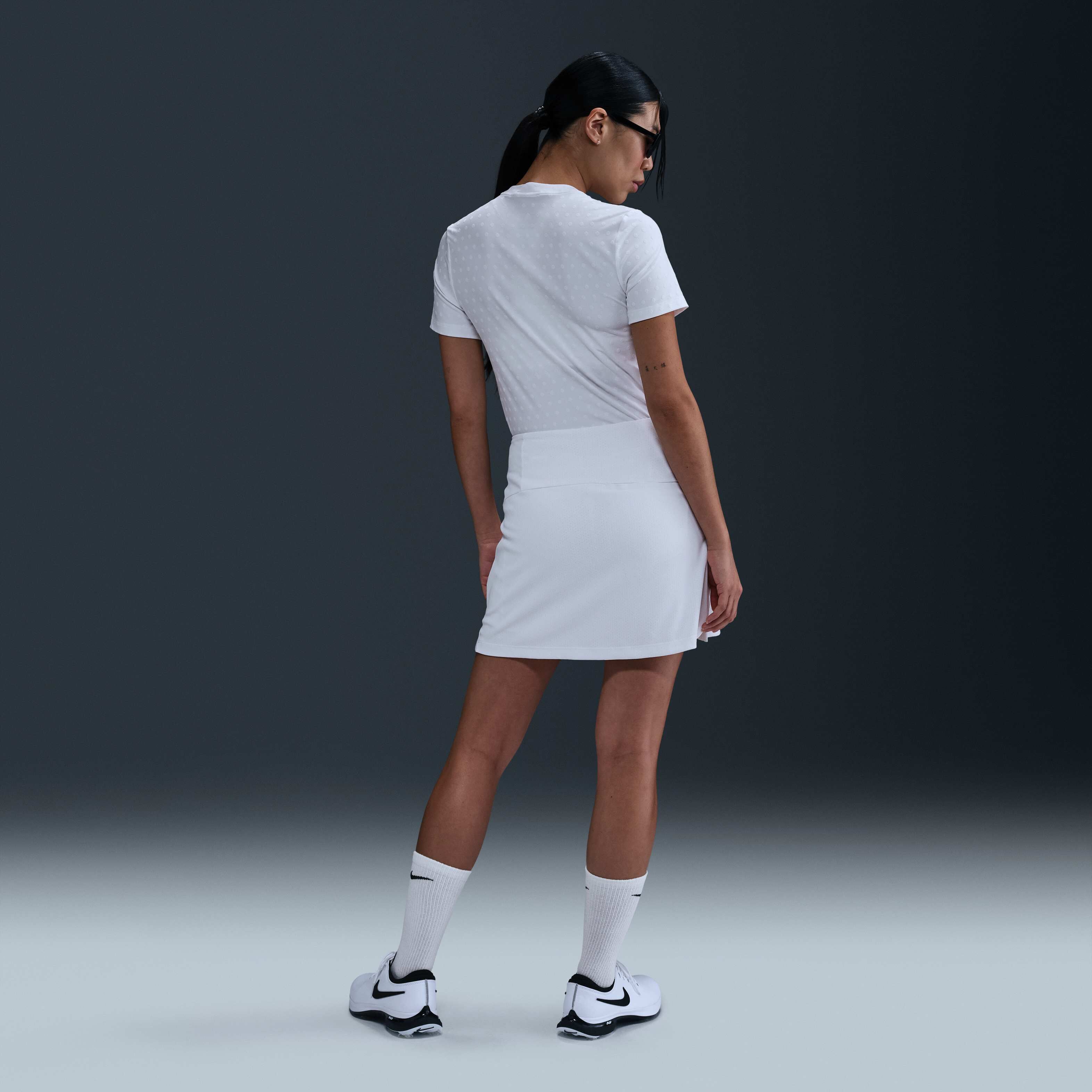 Nike Tour image number 3