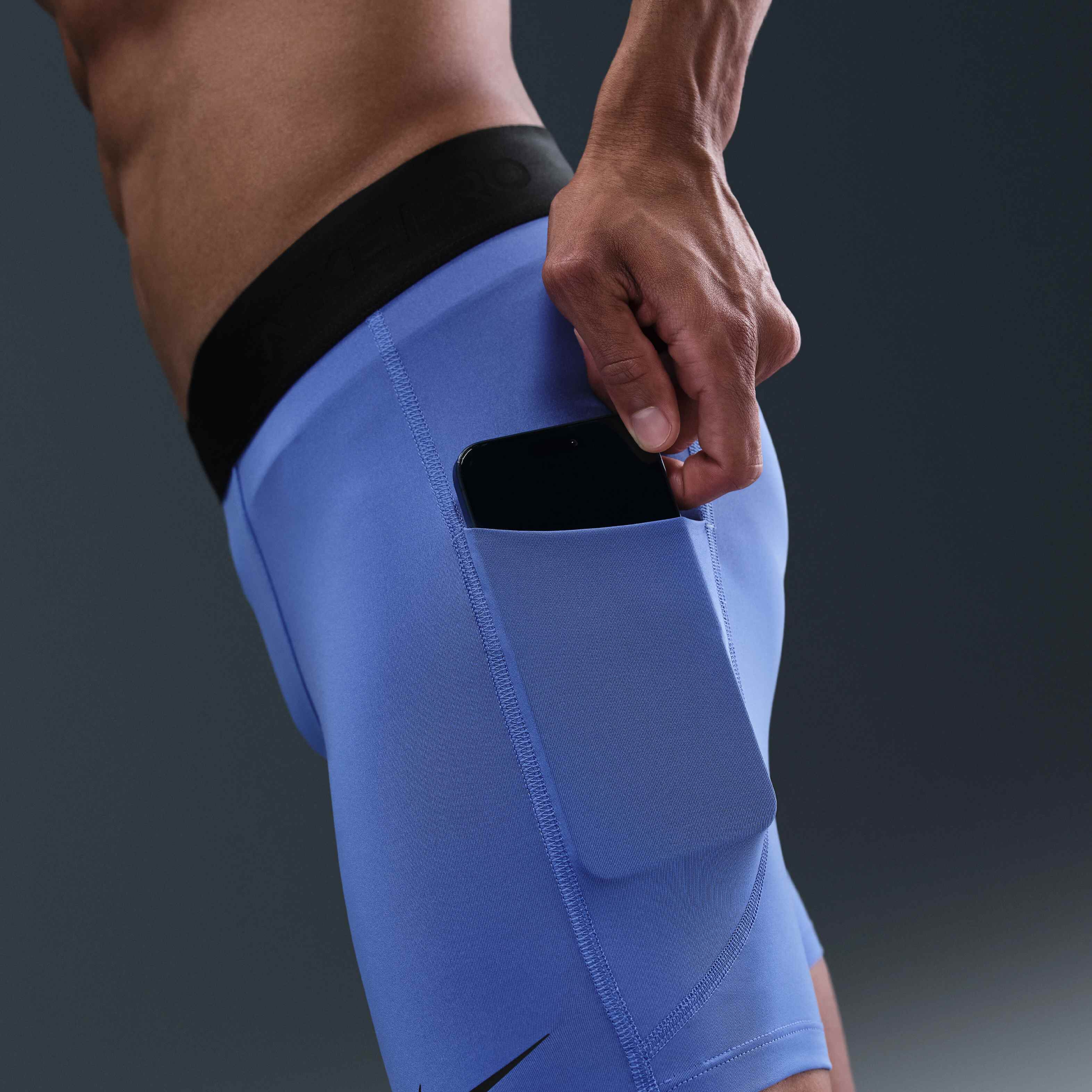 Nike Pro image number 5