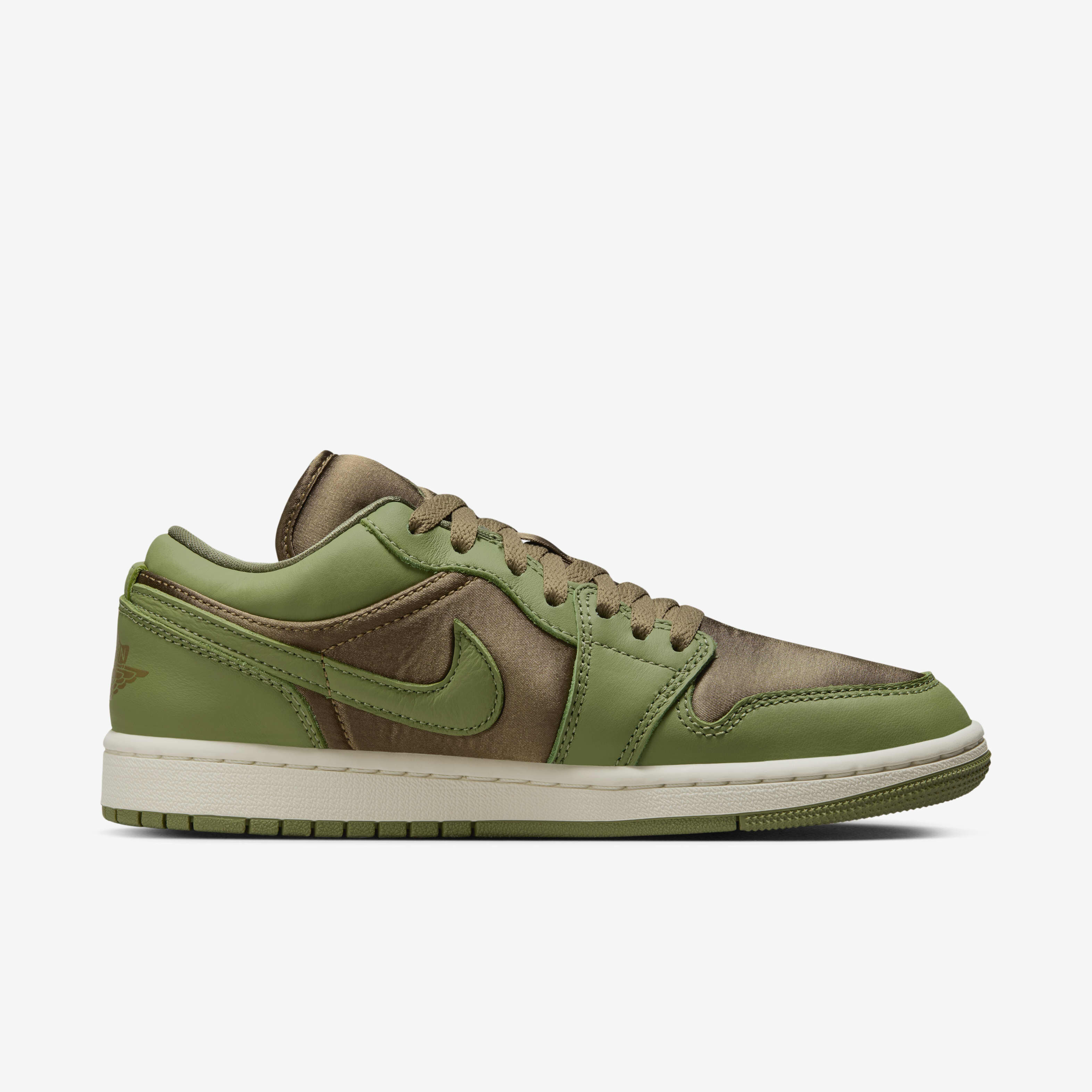 Air Jordan 1 Low SE image number 2