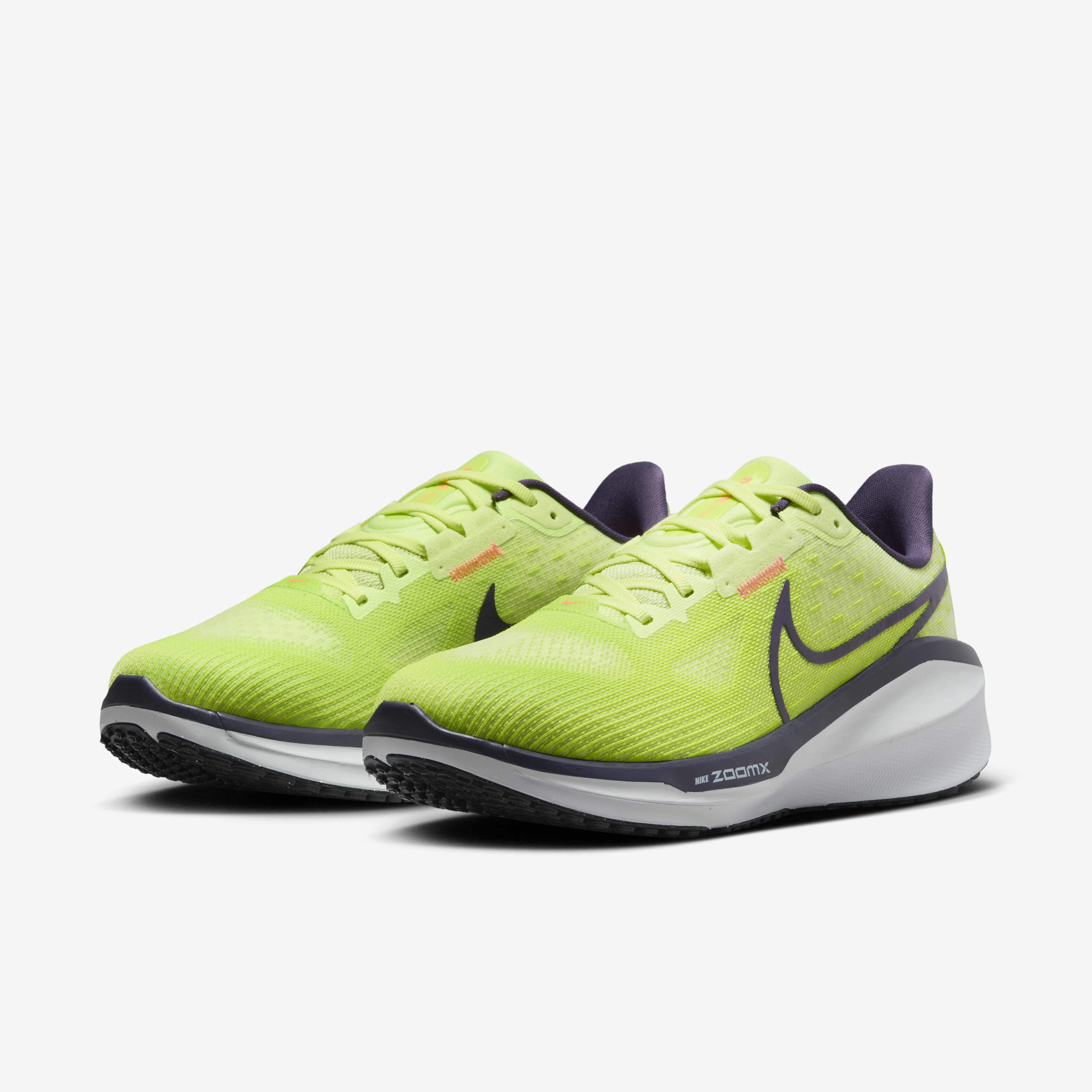 Buy Nike Vomero 17 Women s Road Running Shoes Nike Kuwait Official
