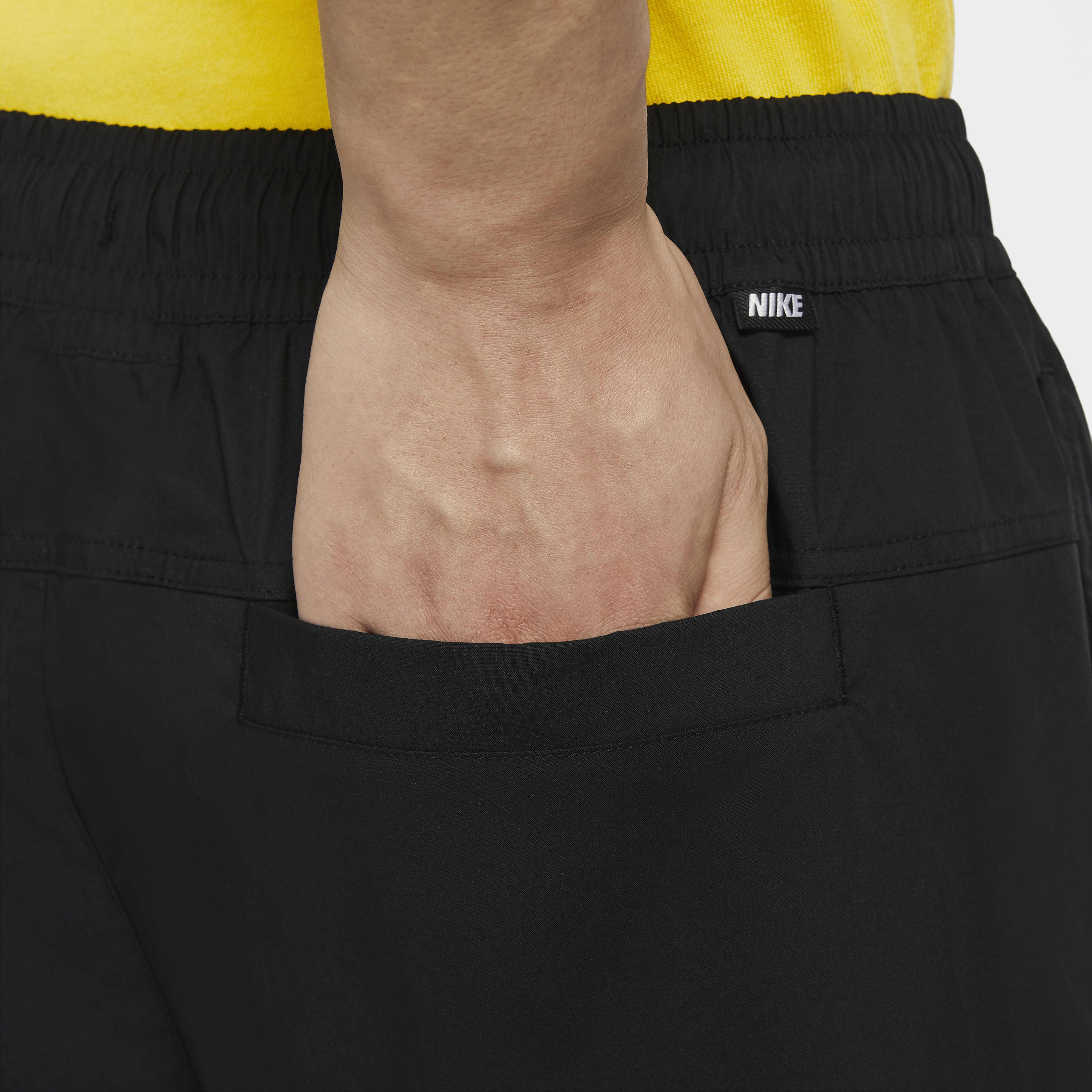 نايكي سبورتسوير سبورت اسينشالز image number 7